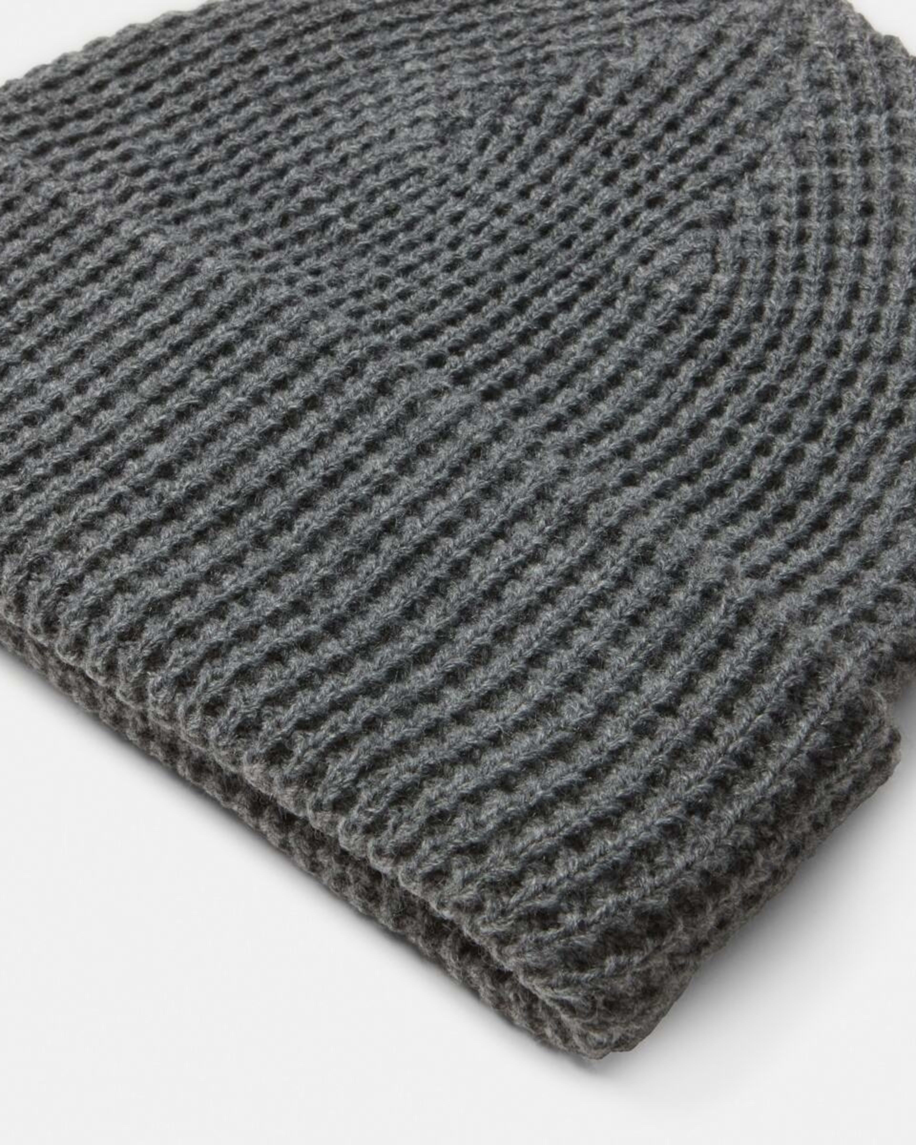 3 Waffle Beanie Grey Marle, 3 of 4