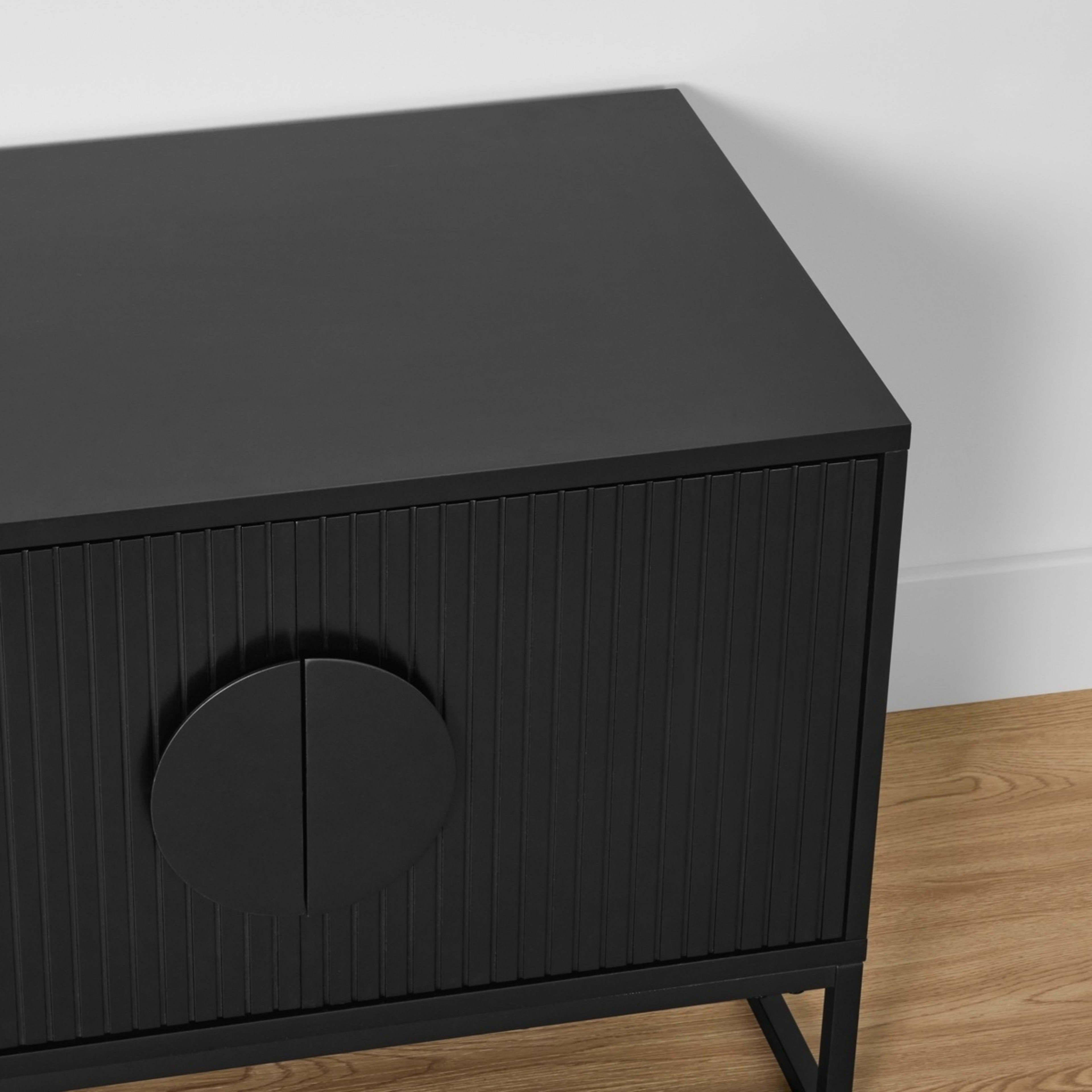 6 Stevie Entertainment Unit - Black, 6 of 10