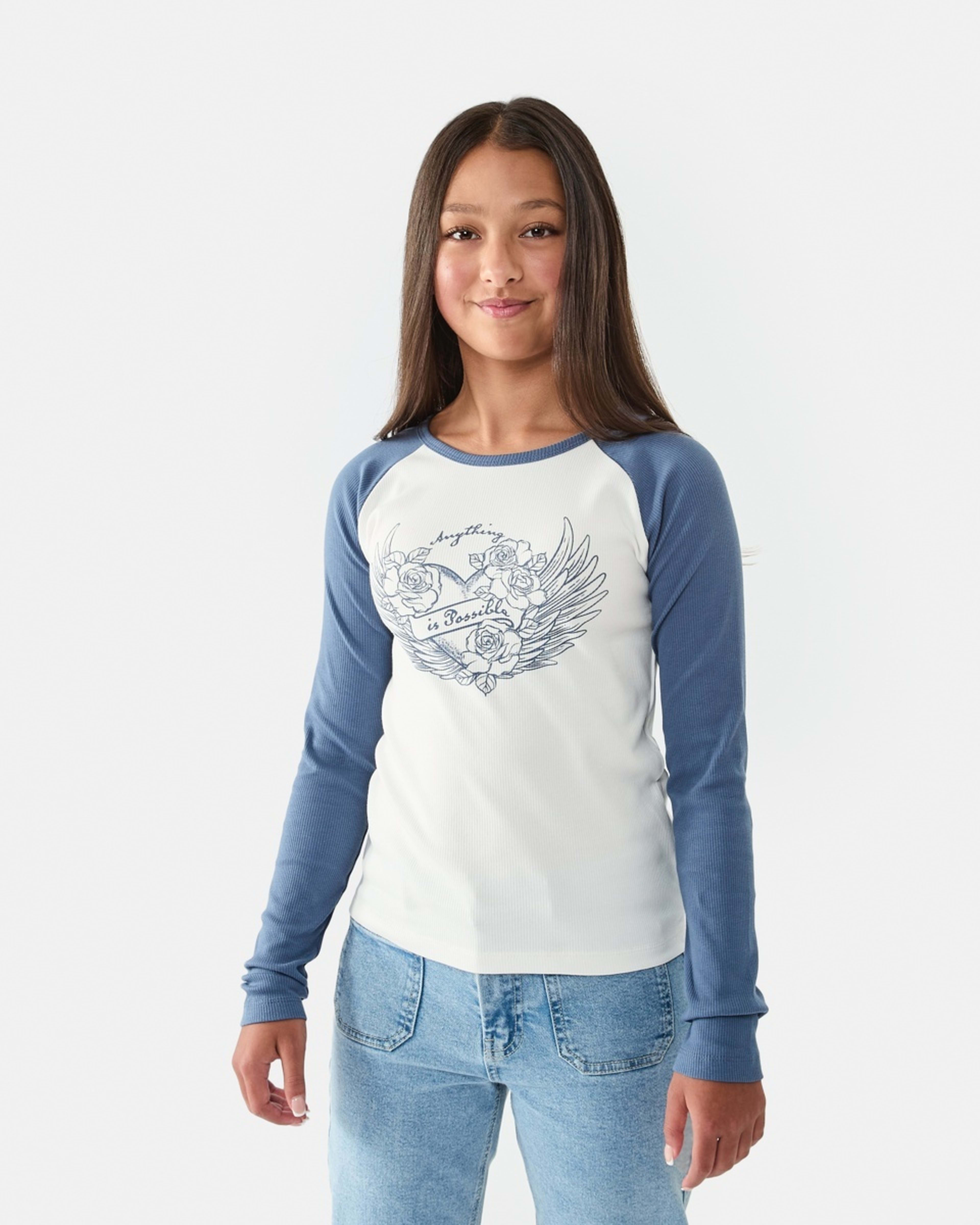 1 Long Sleeve Raglan T-shirt Anything Is Possible, 1 of 8