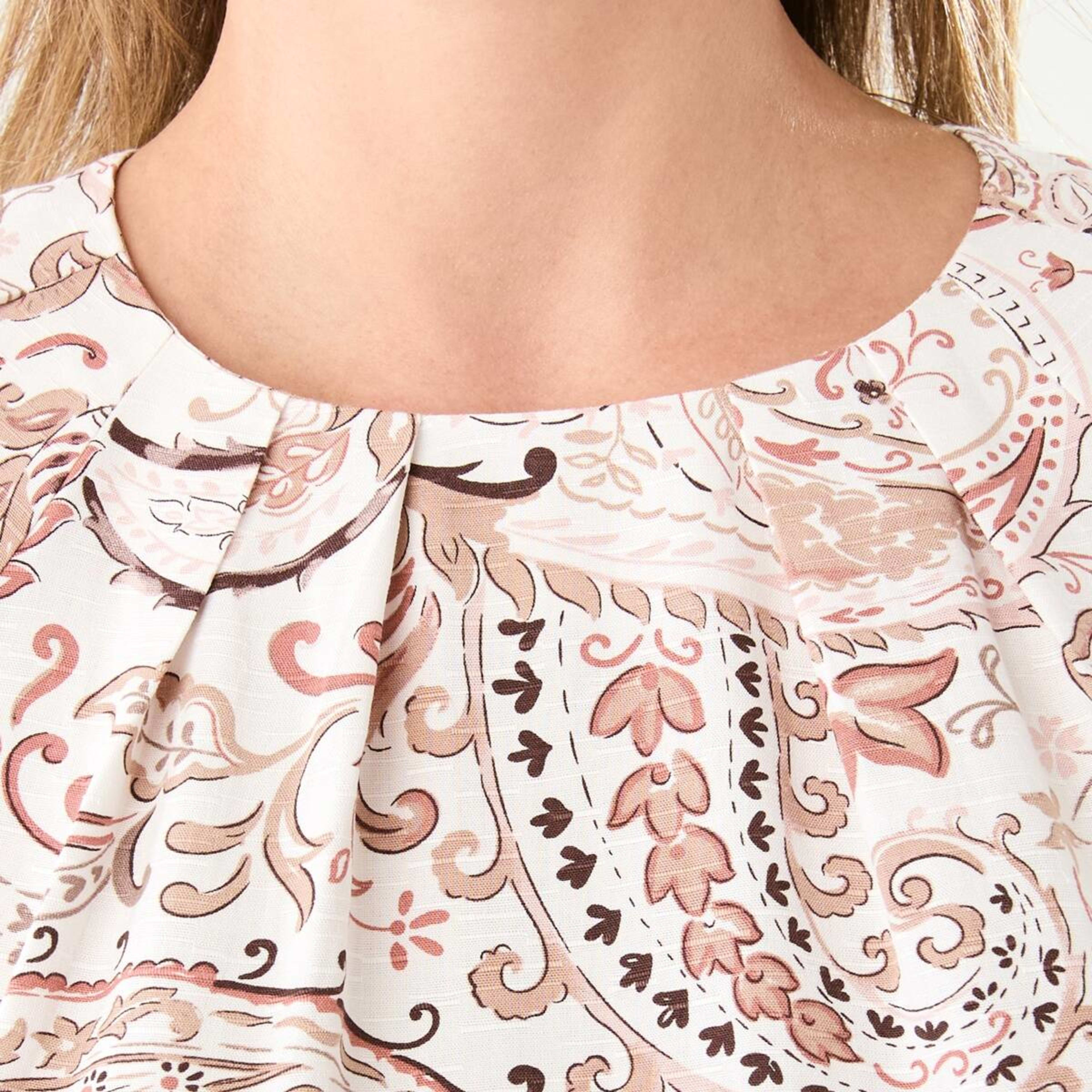 5 Short Sleeve Tuck Top Lrg Paisly, 5 of 5