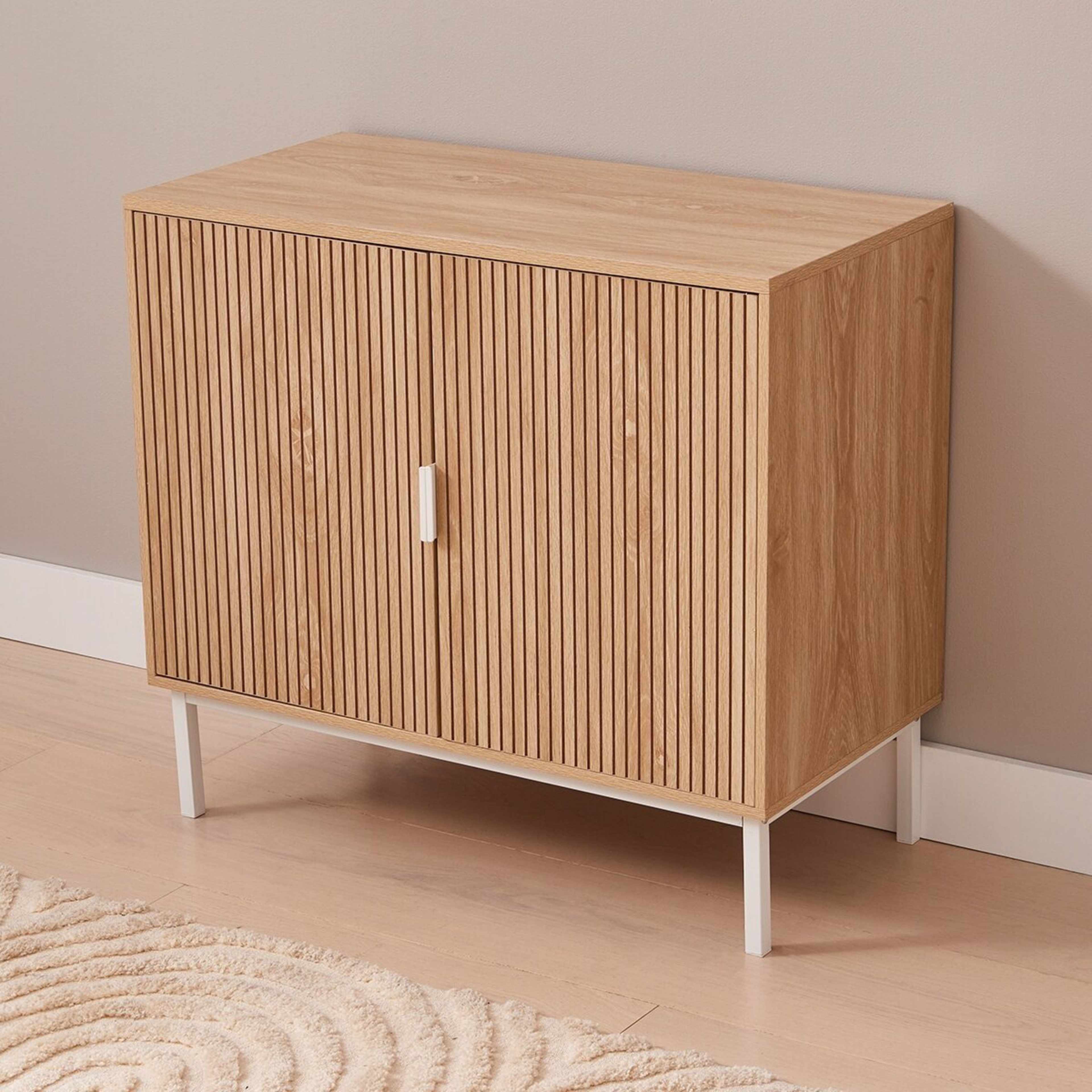 1 Isla Buffet Unit with Adjustable Shelf