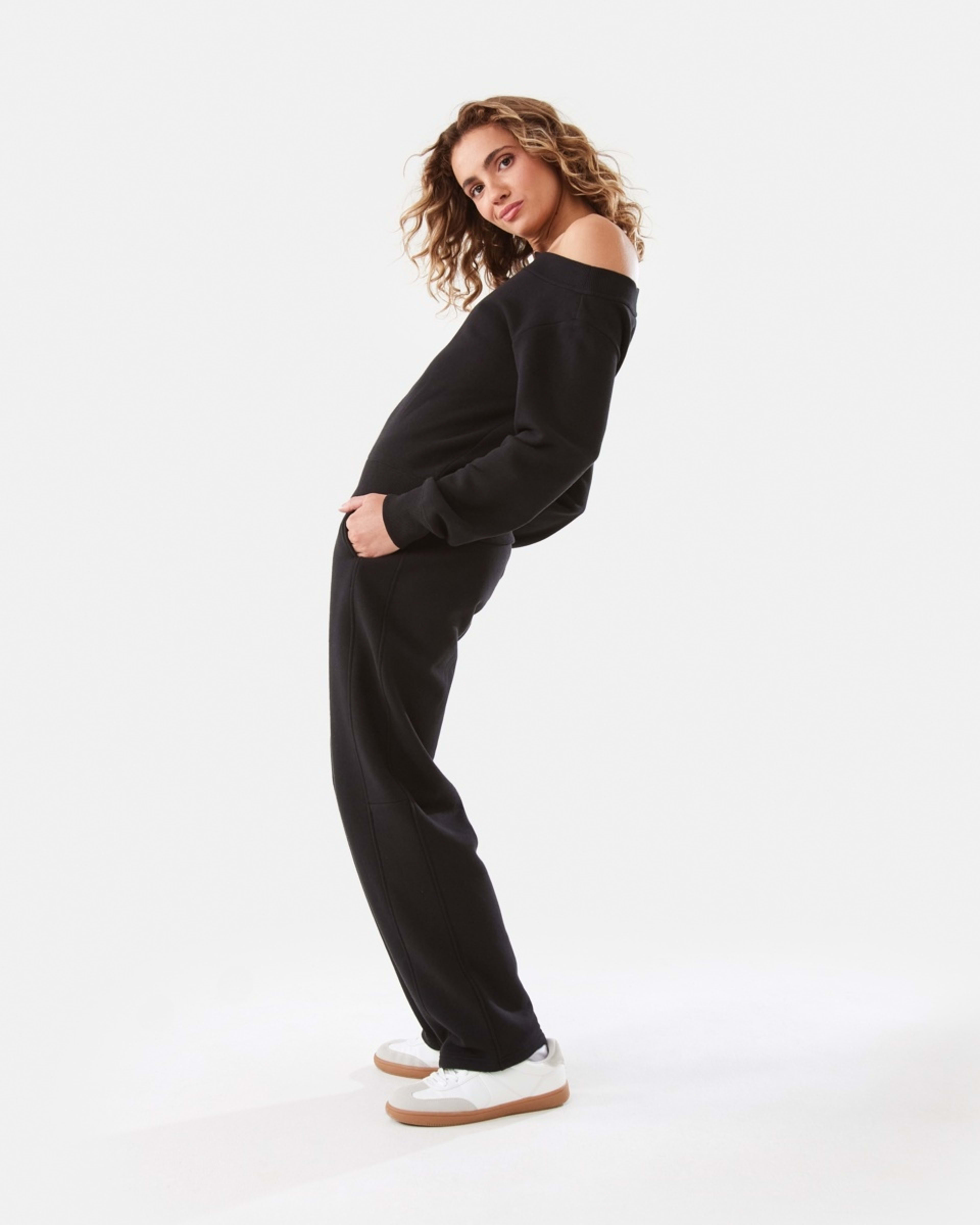 3 Barrel Leg Trackpants Black, 3 of 10