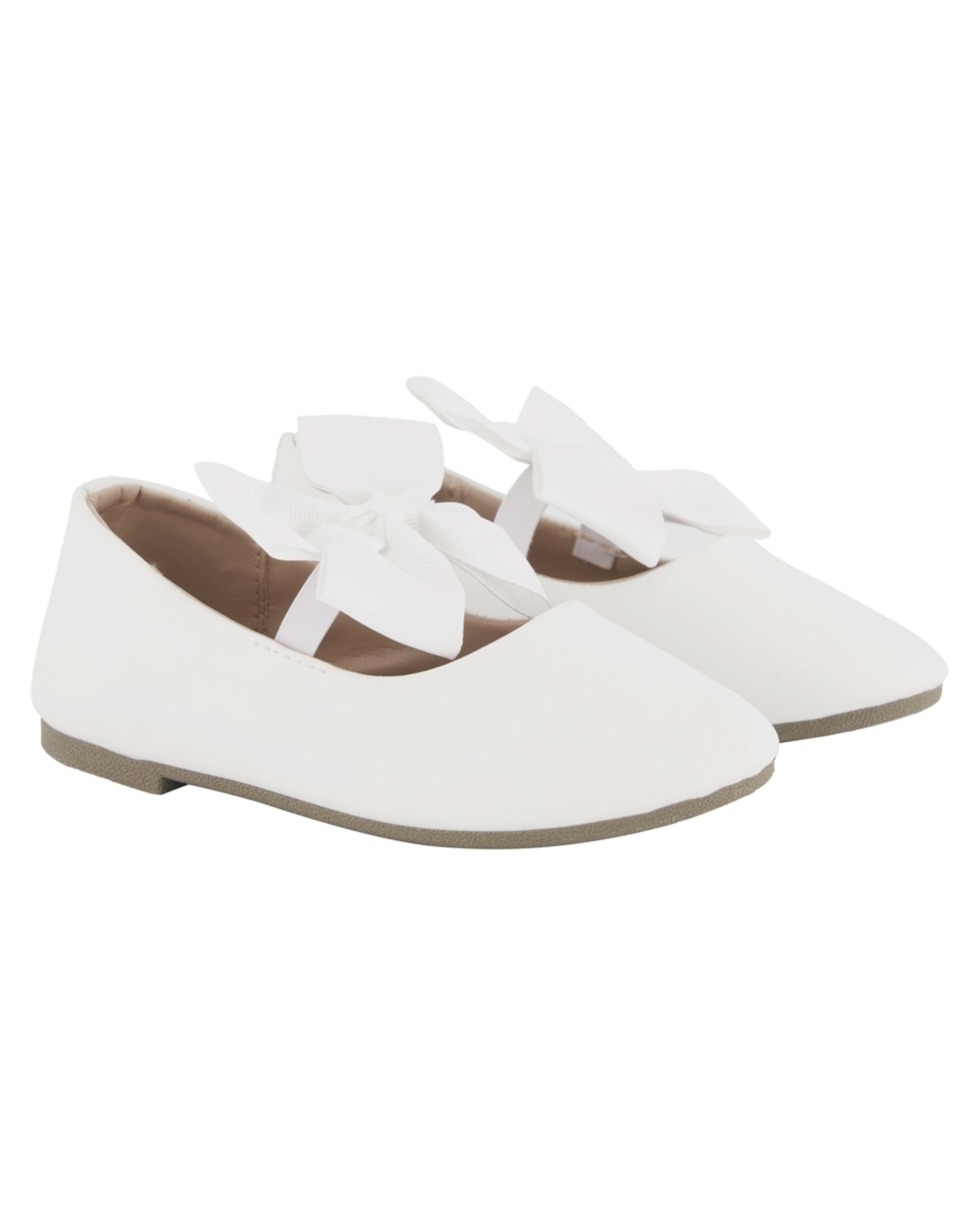 3 Junior Bow Flats White, 3 of 3