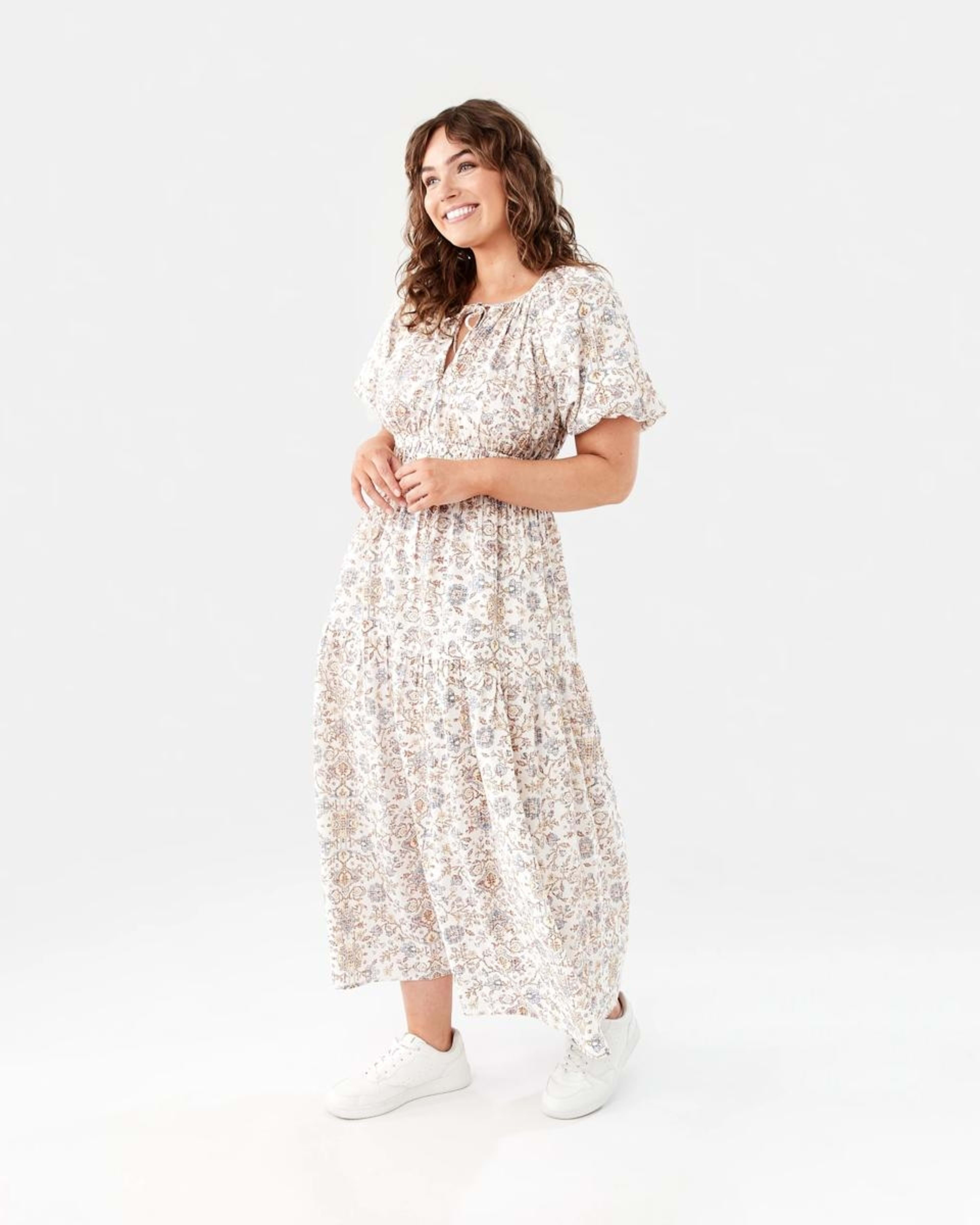 2 Short Sleeve Shirred Waist Midi Dress BOHO FLORAL BRUNI BLUE, 2 of 9