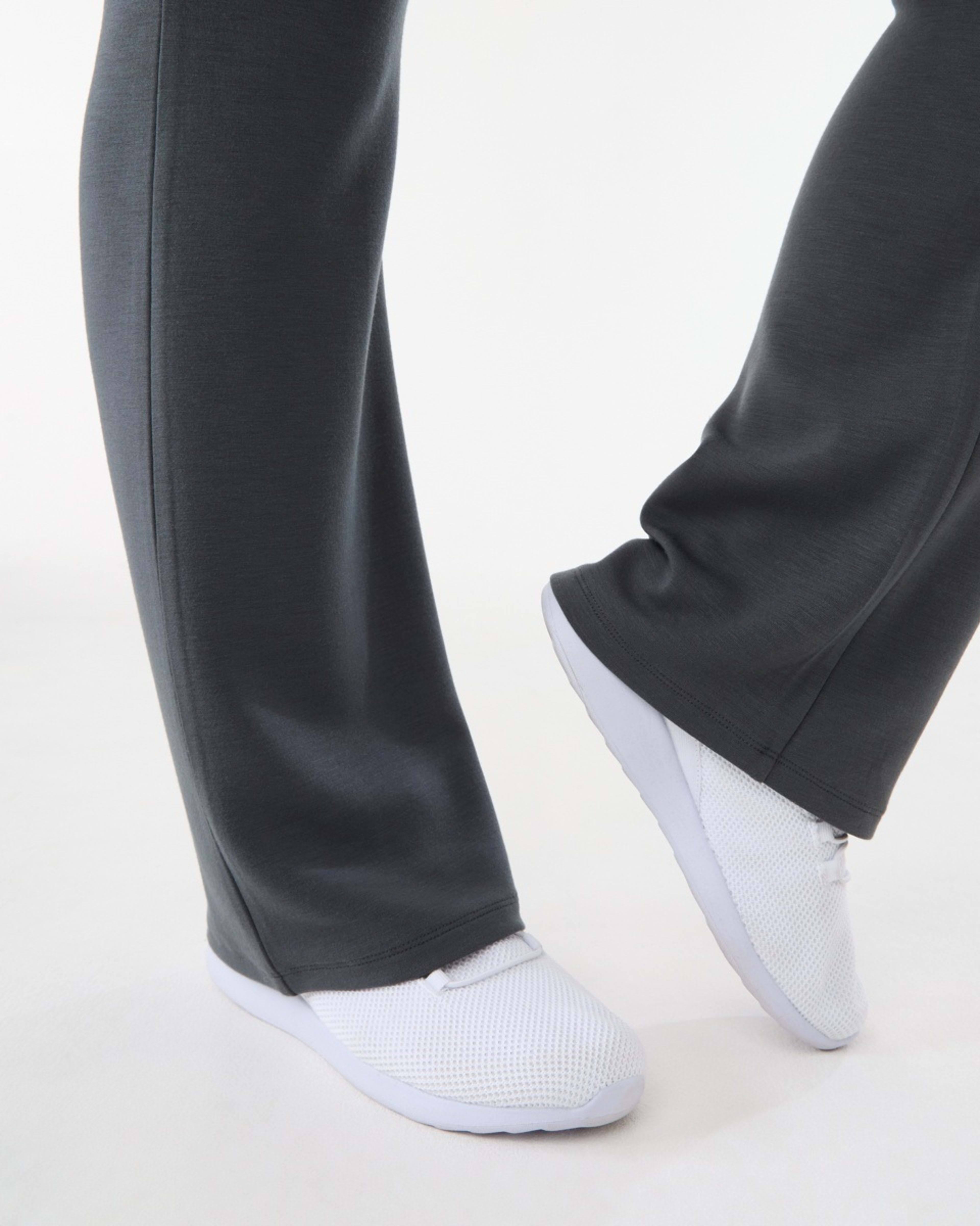 5 Active Womens Kick Flare Trackpants DARKISH GREY, 5 of 5