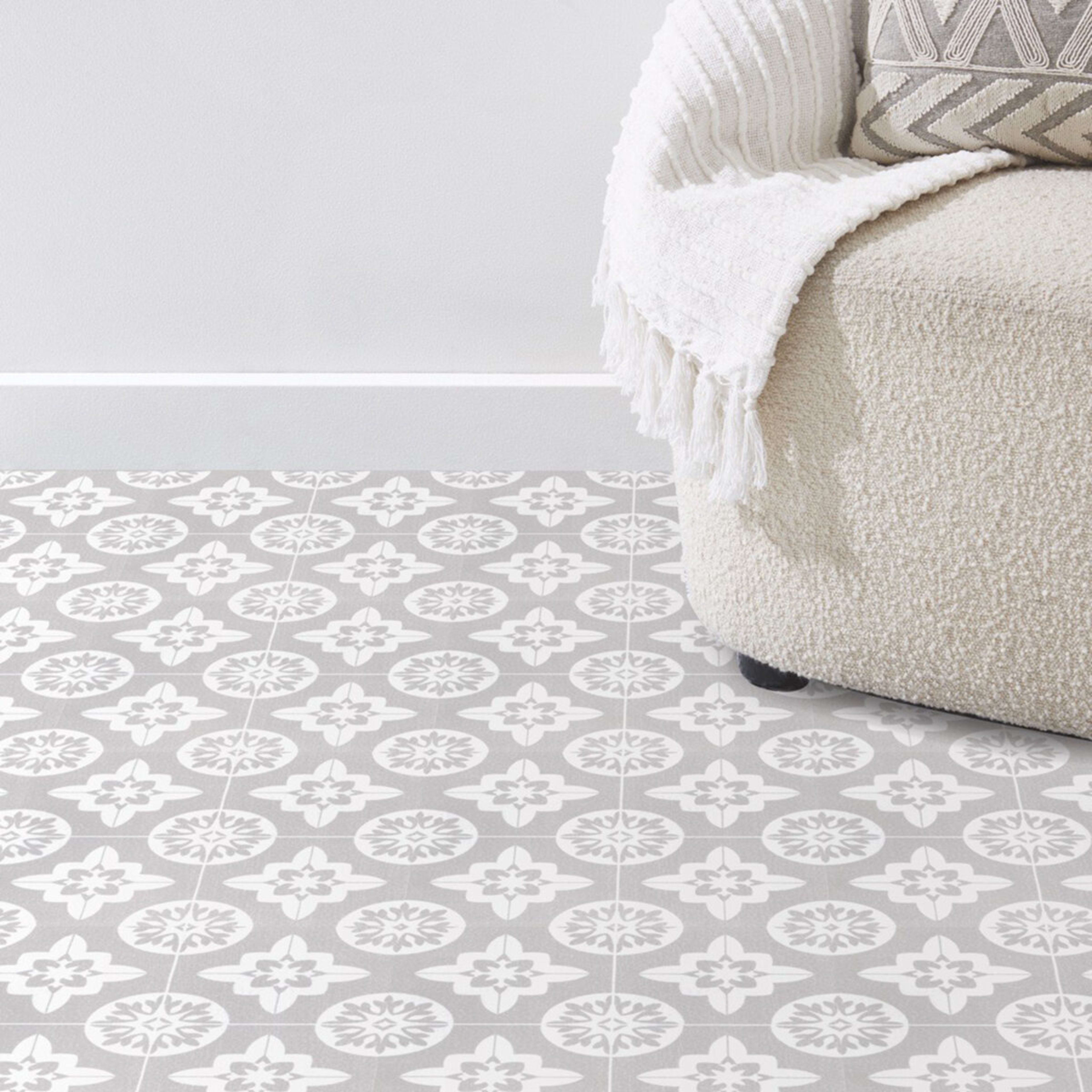 1 8 Pack Vinyl Floor Tiles - Sofia