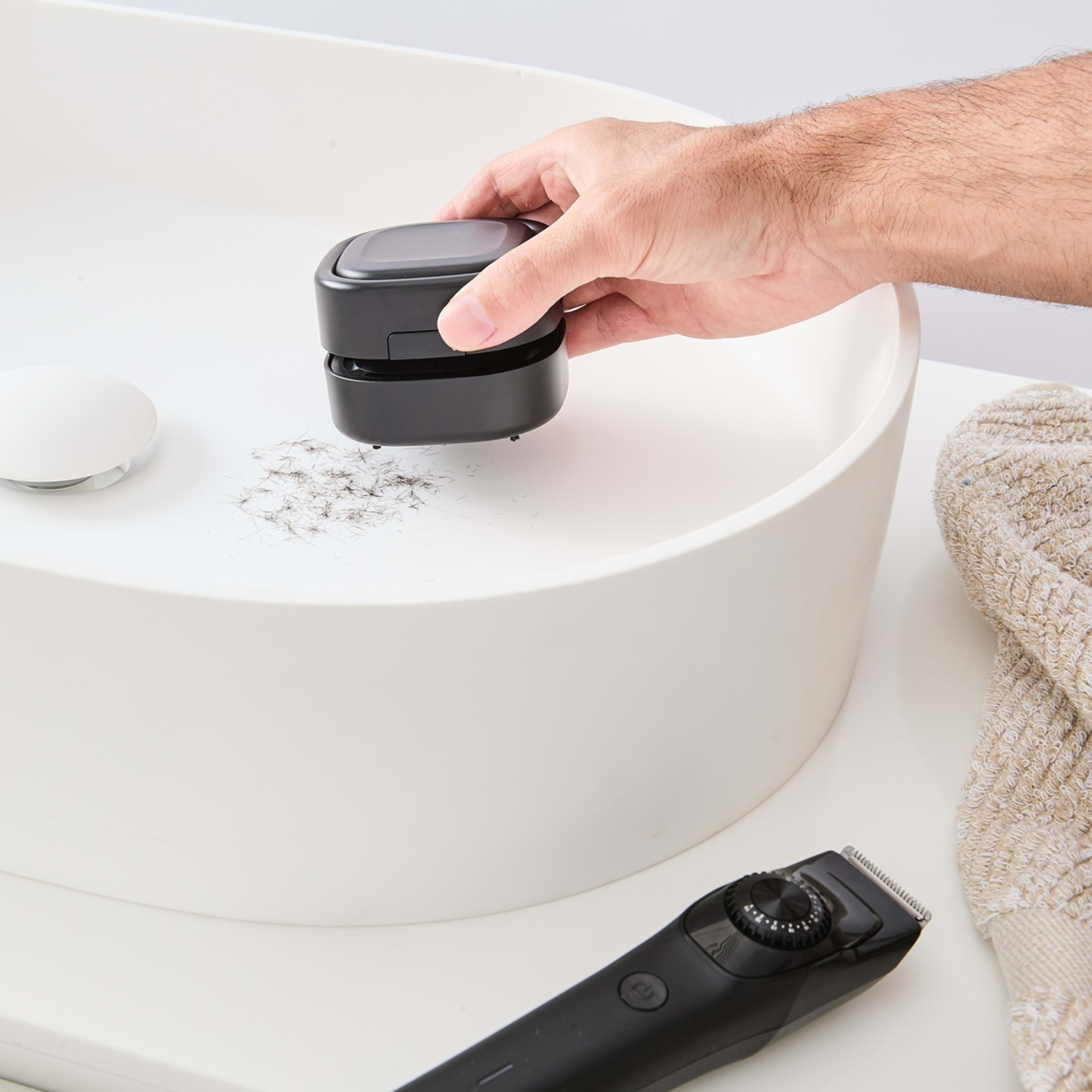 2 Portable USB Beard Vacuum Cleaner, 2 of 5