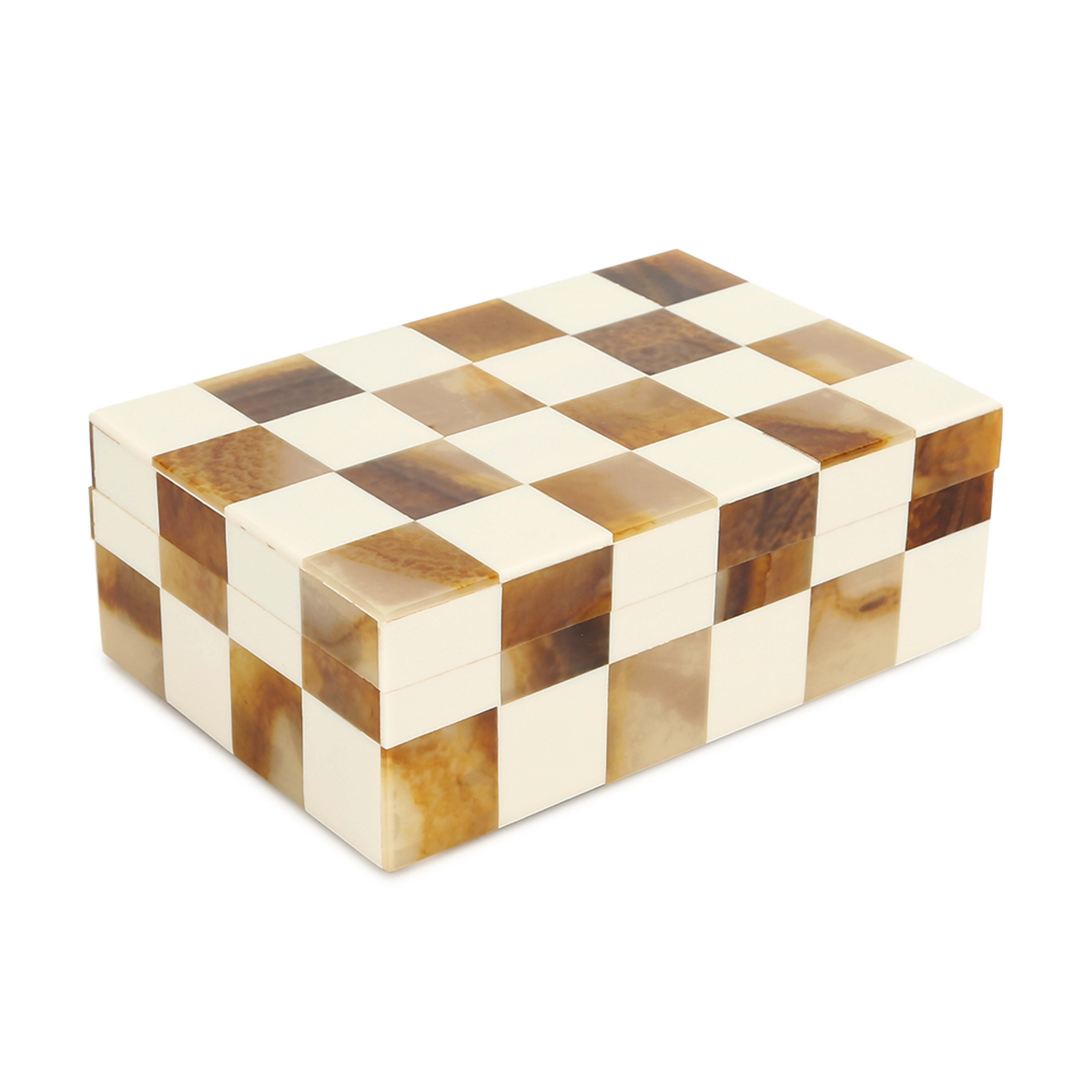 1 Check Decor Box