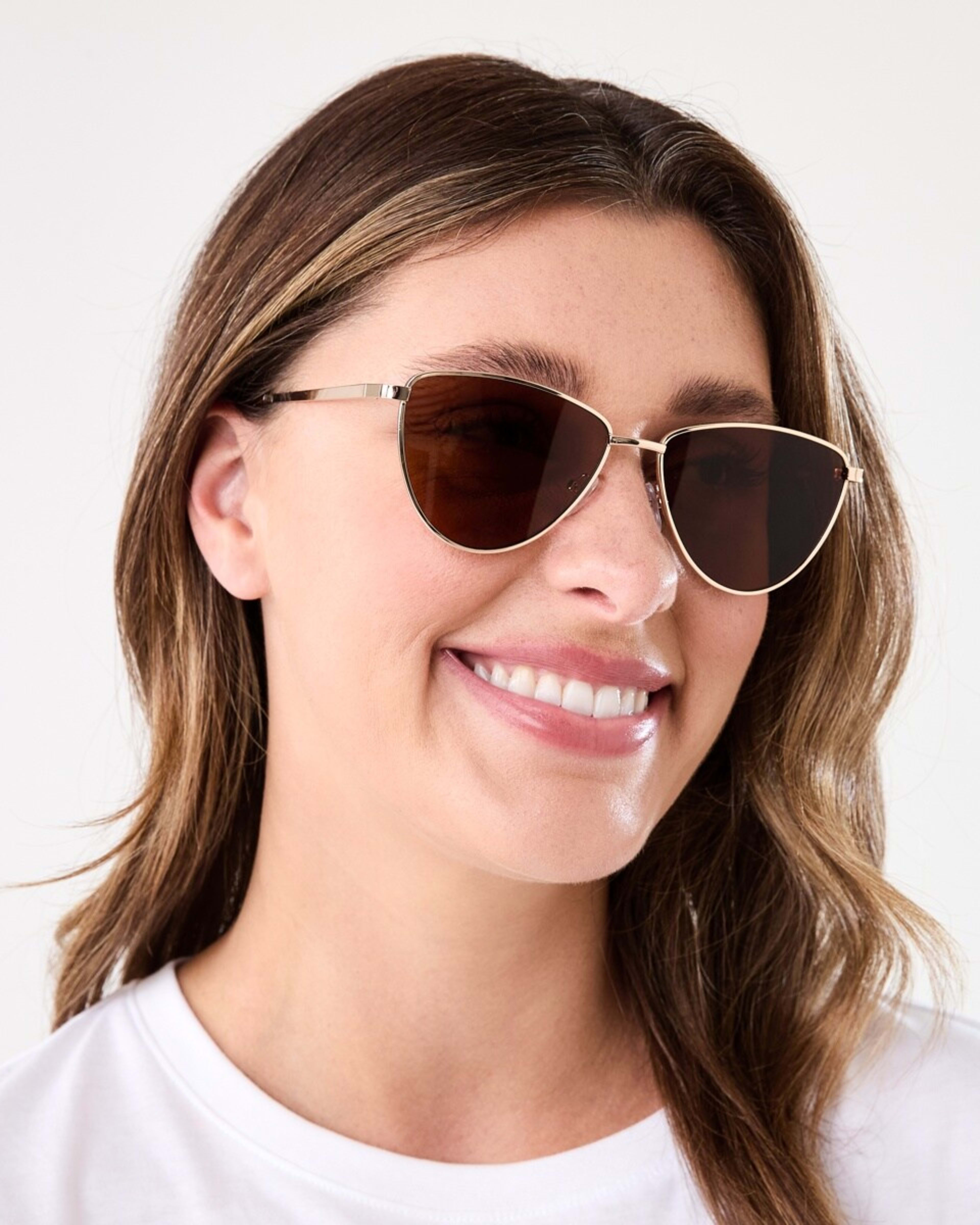 5 Womens Metal Cat Eye Sunglasses Silver, 5 of 6