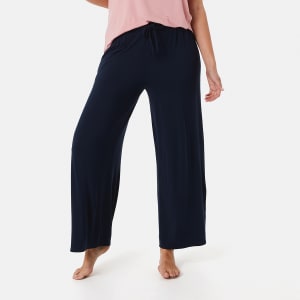 GRWM styling the Kmart geo wide leg pants for an easy but put