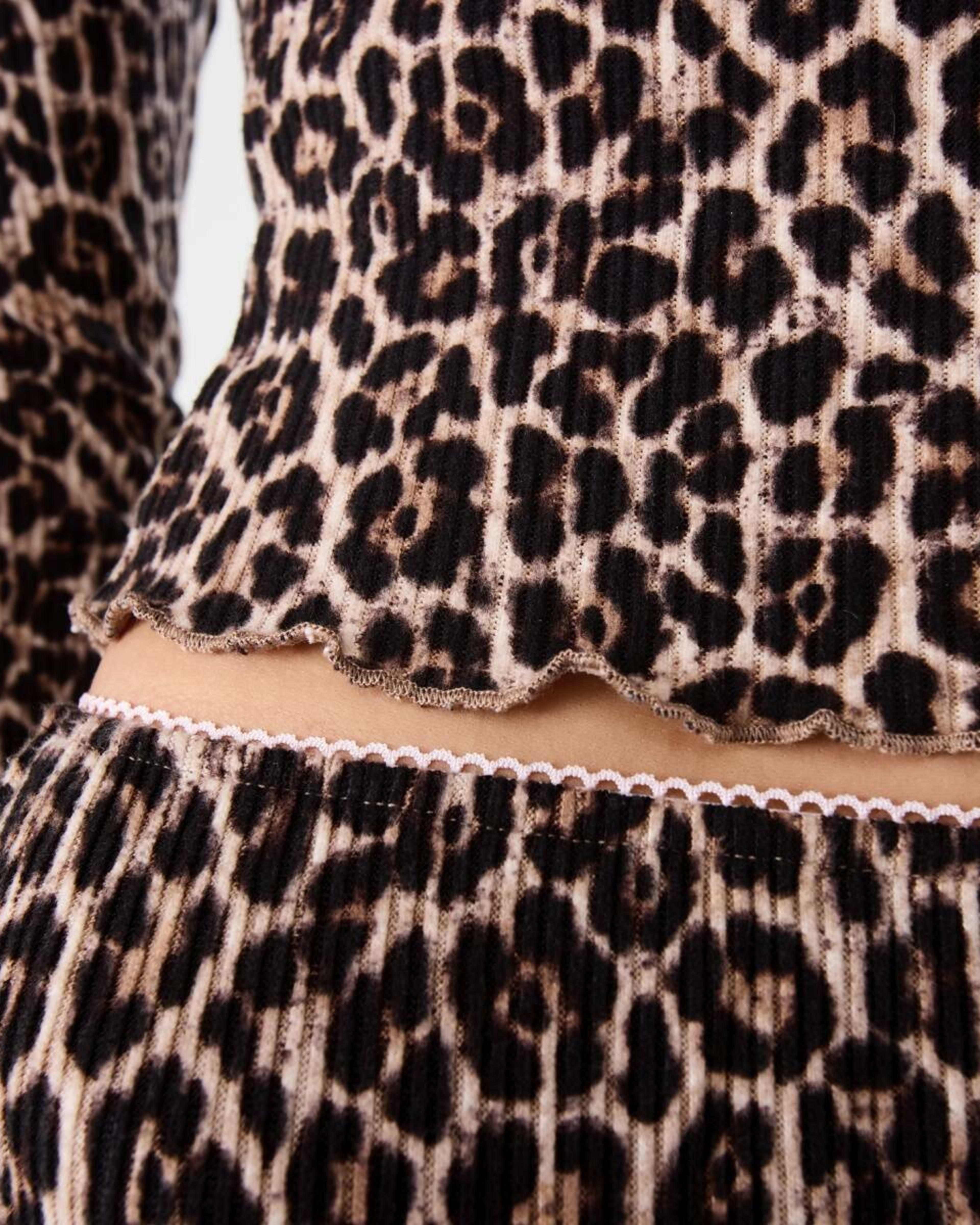 7 Brushed Rib Top Leo Lrg, 7 of 7