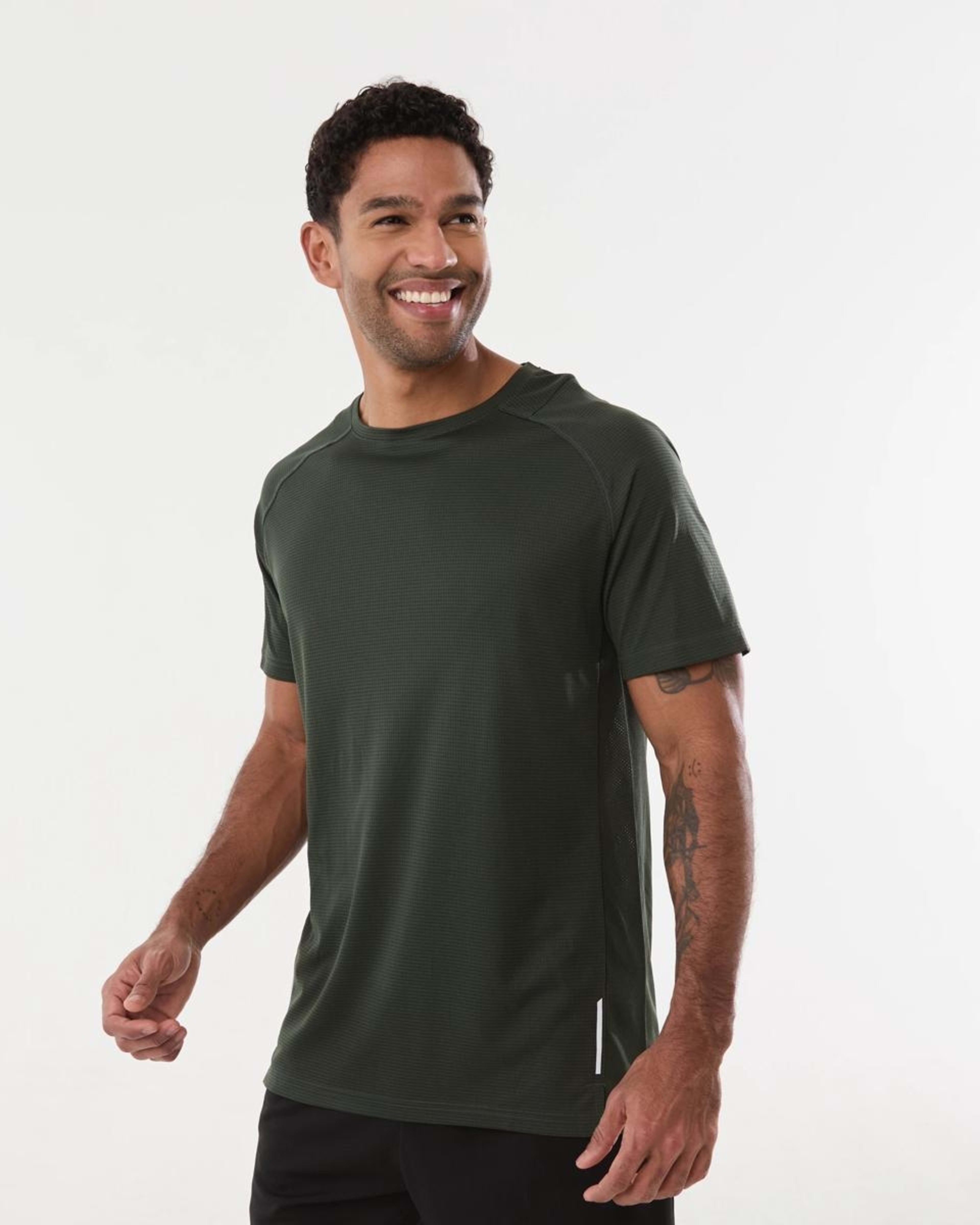 2 Active Mens Performance T-shirt DEEPEST GREEN, 2 of 6