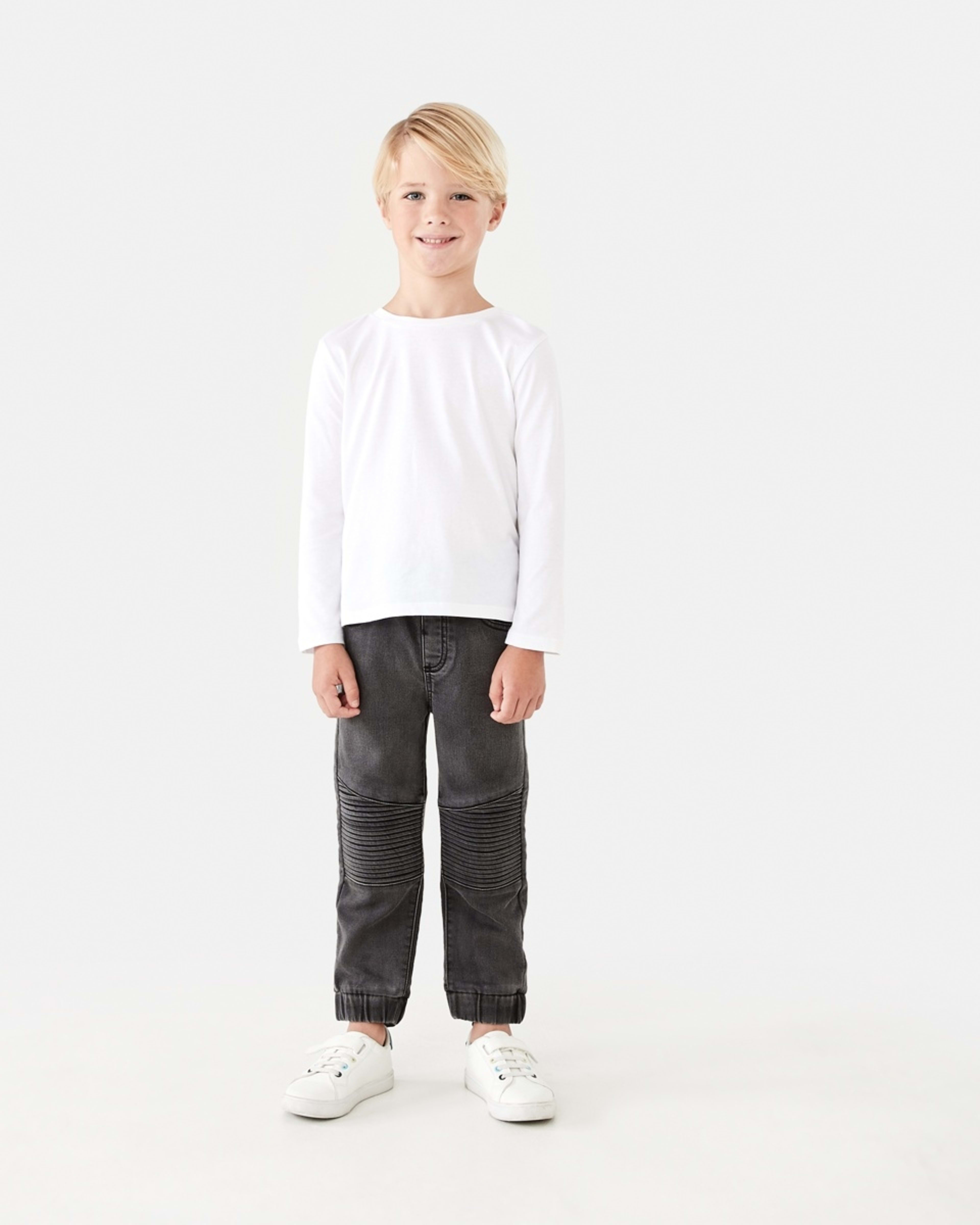 6 Moto Denim Jeans Black Light Wash, 6 of 9