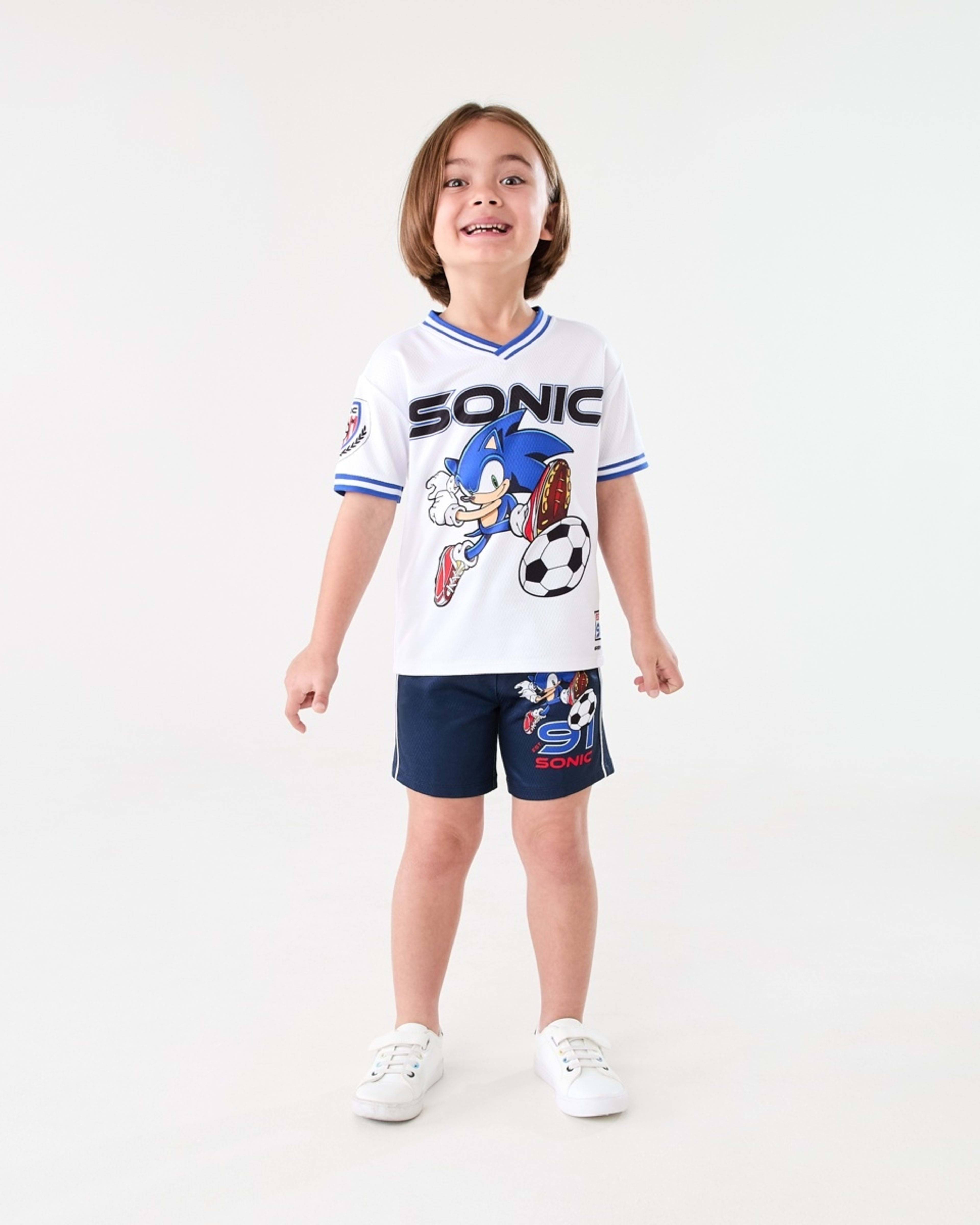 6 Sonic License Mesh Shorts SONIC PLAYS SOCCER 91, 6 of 7