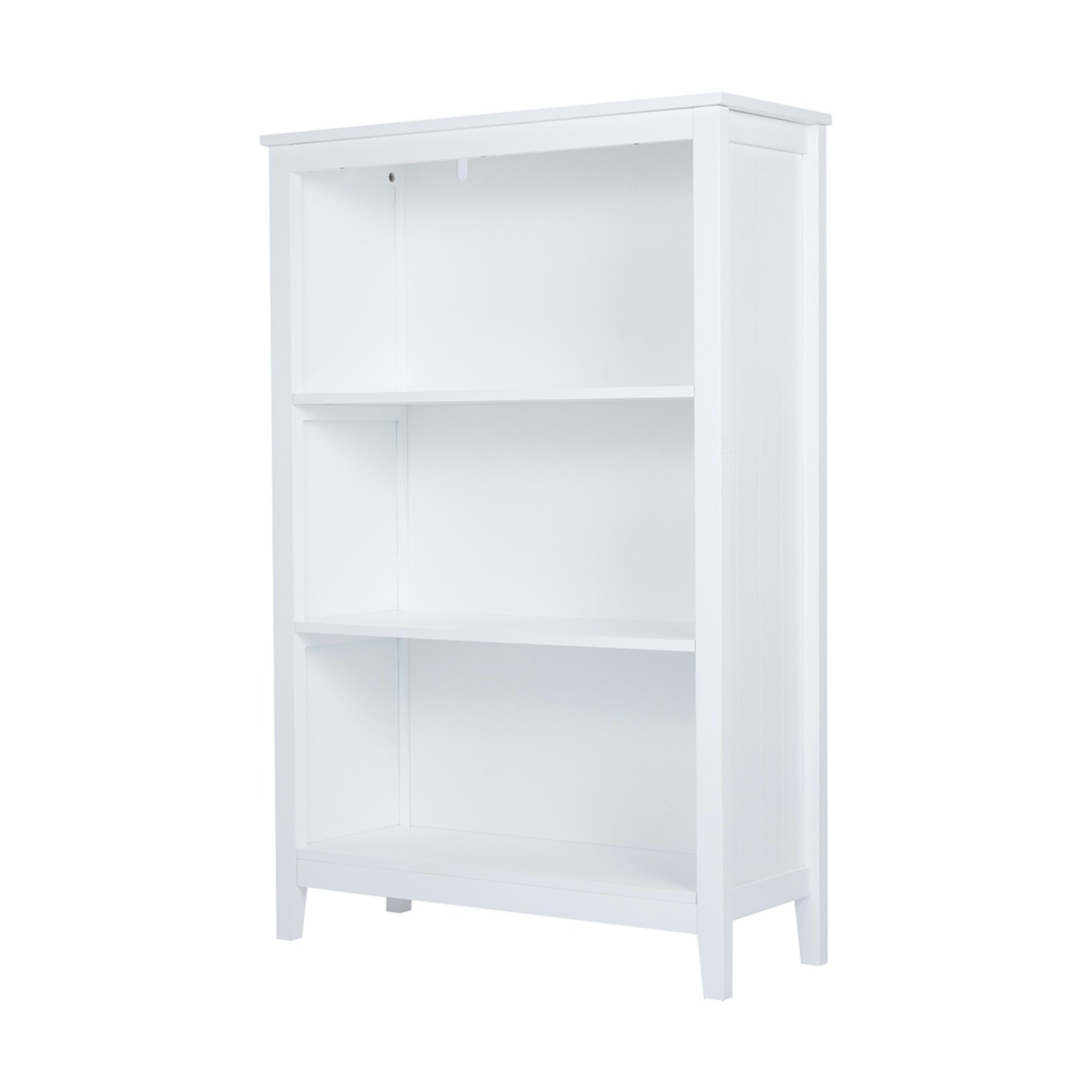 1 Hamptons Bookshelf