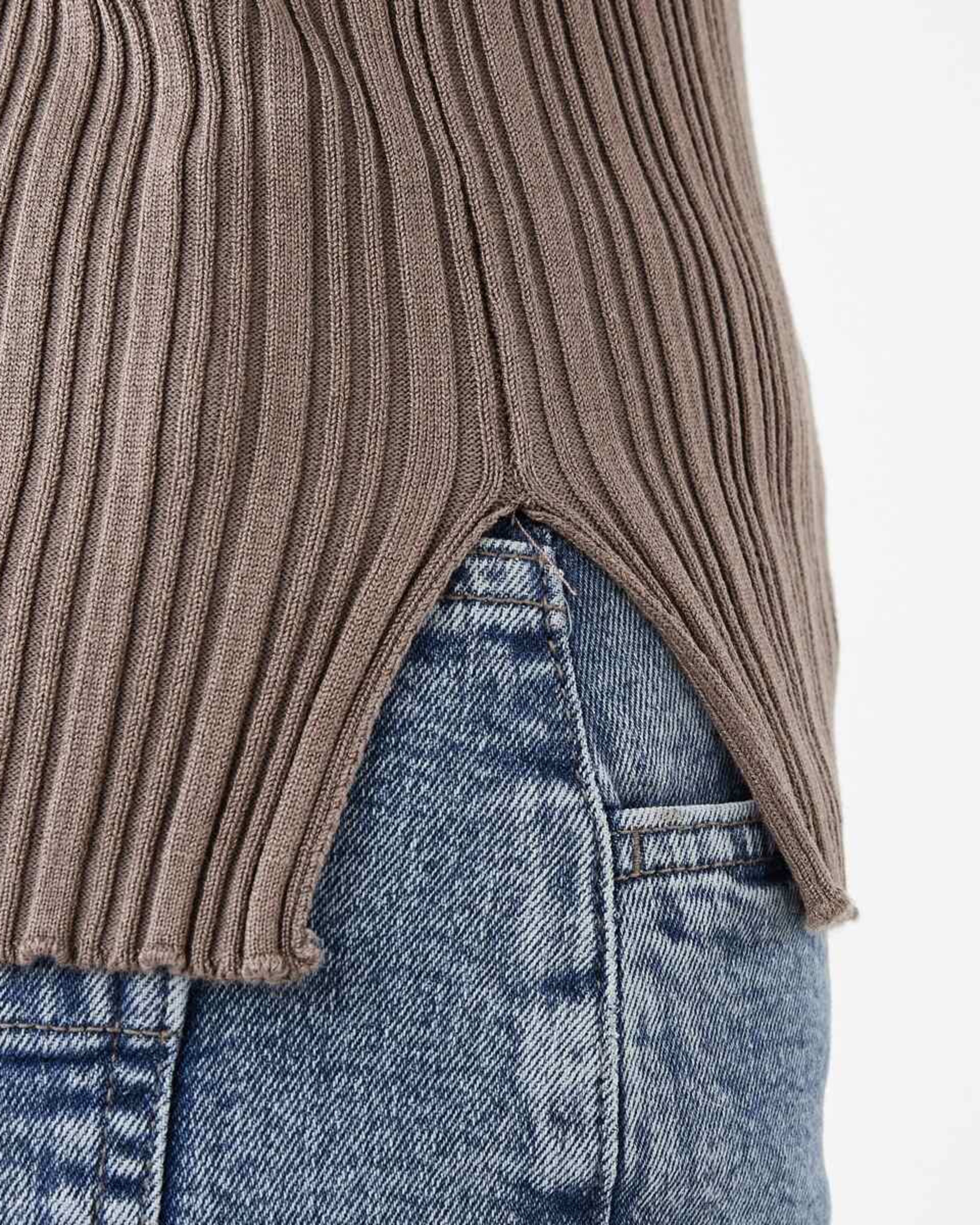 6 Long Sleeve Rib Boat Neck Top Taupe Brn, 6 of 6