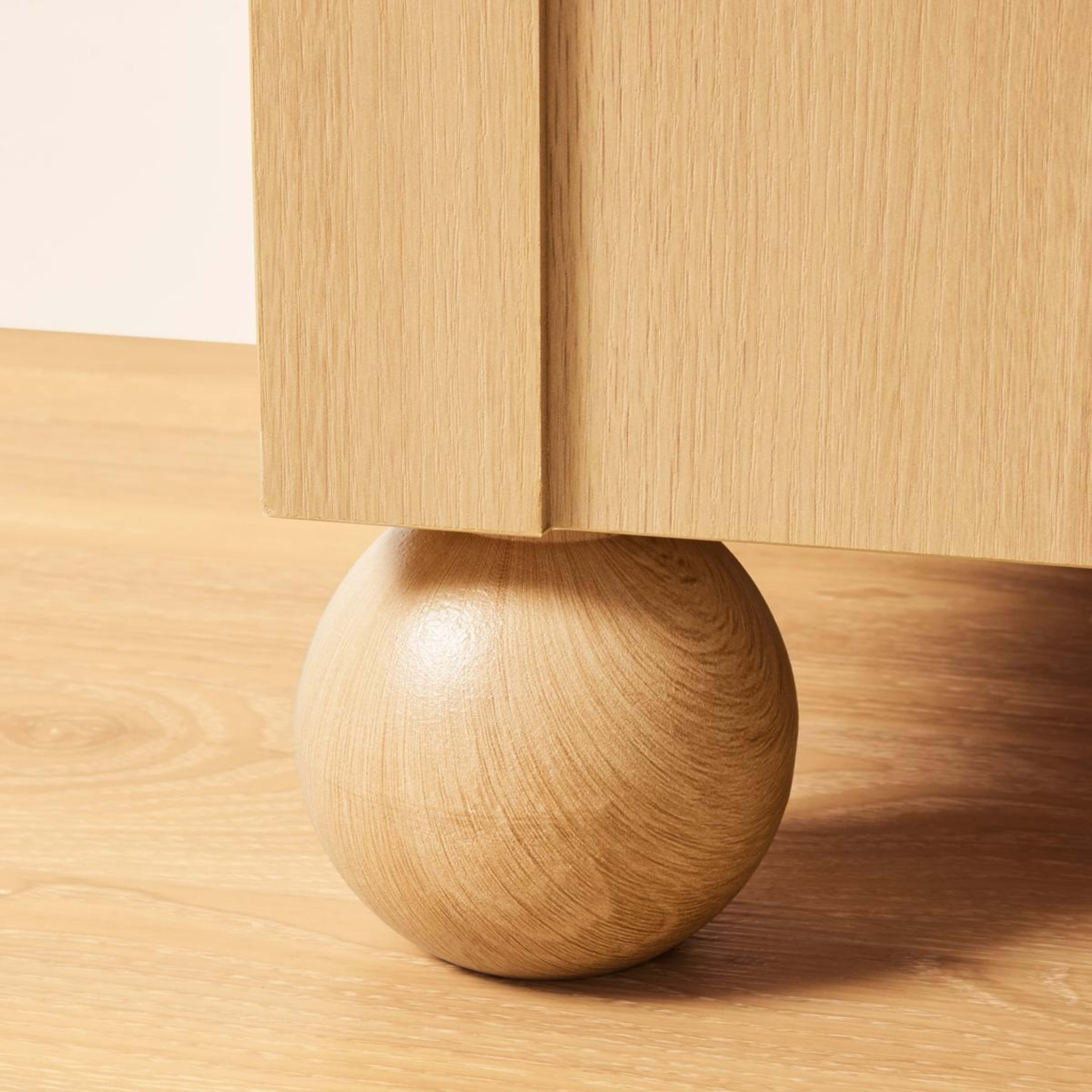 7 Charles Entertainment Unit, 7 of 8