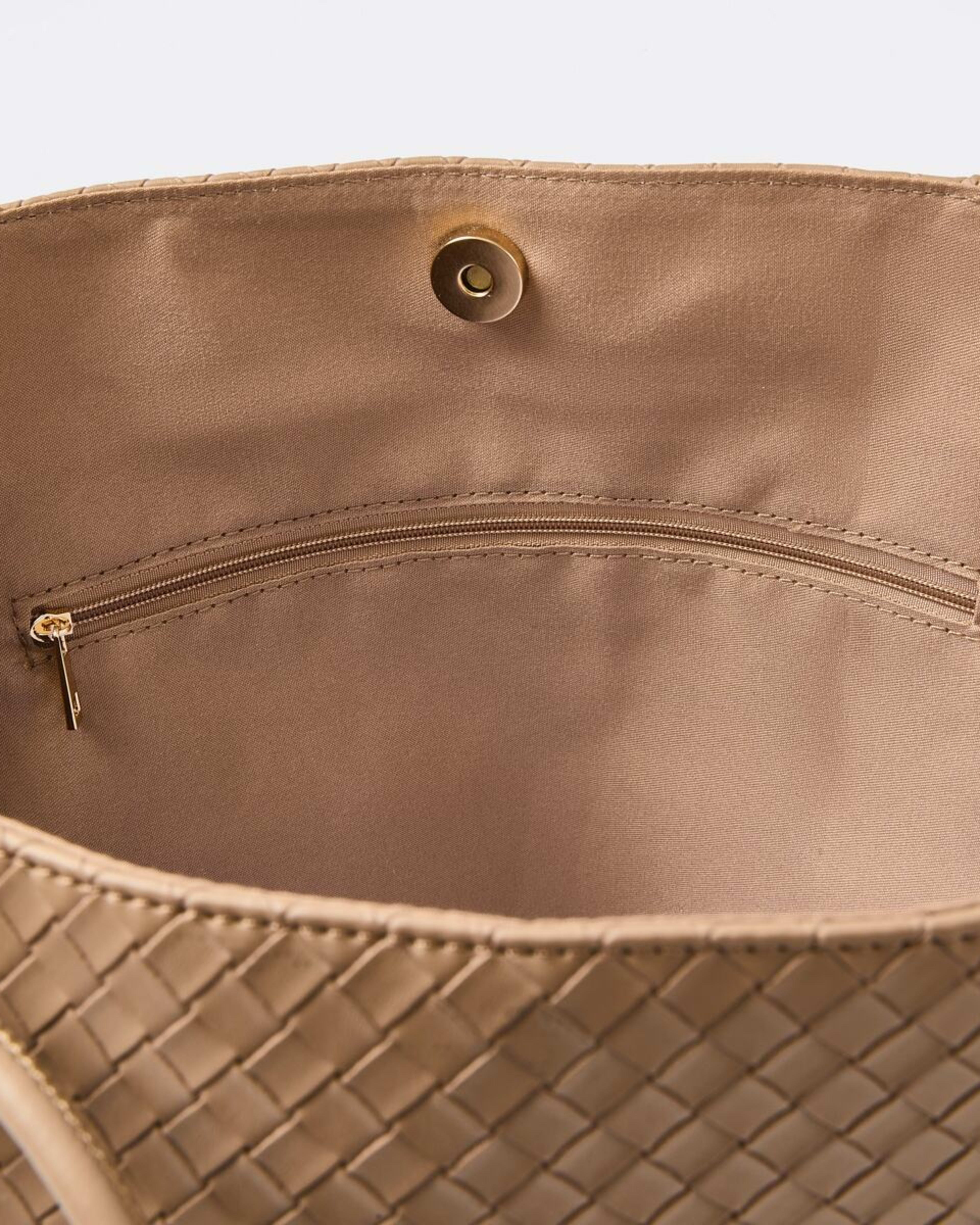 4 Weave Tote Bag HAZELNUT LATTE, 4 of 5