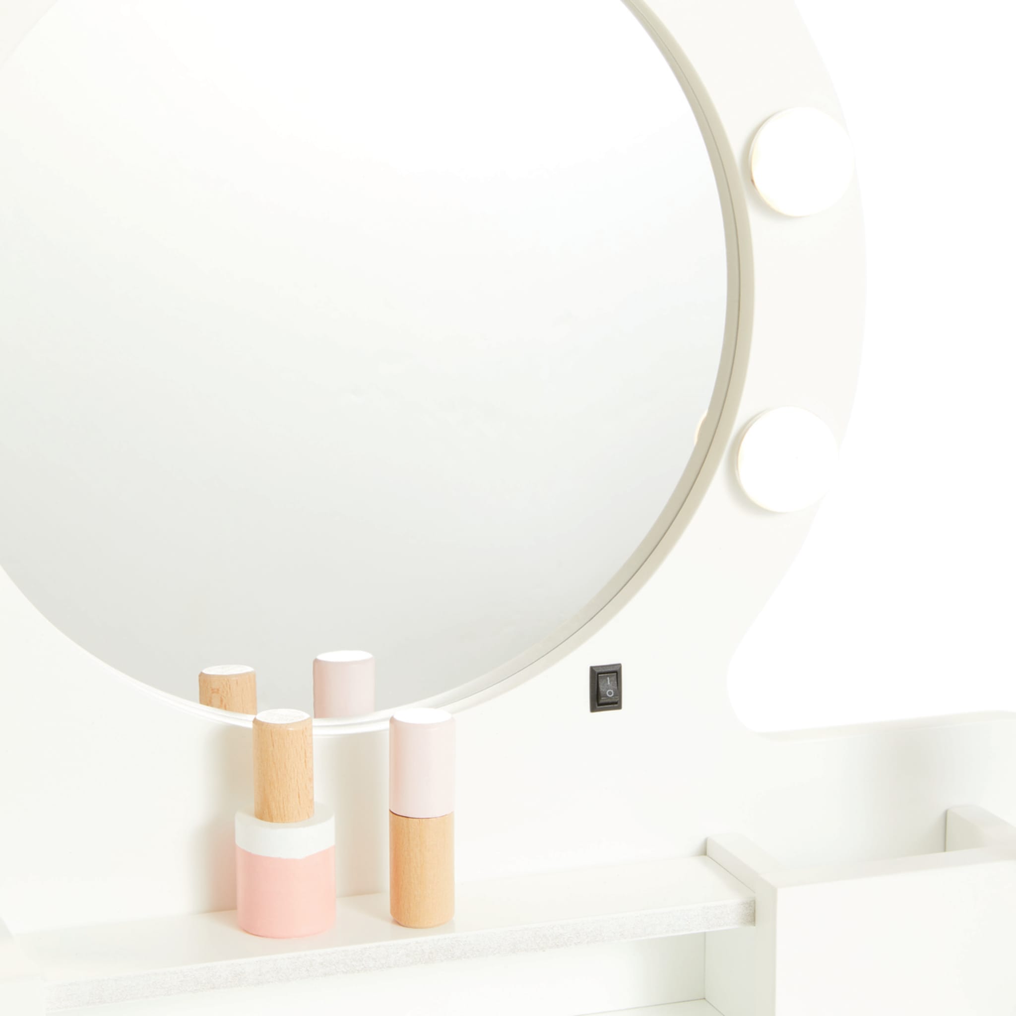 9 Piece Deluxe Wooden Light Up Vanity and Accessories Kmart