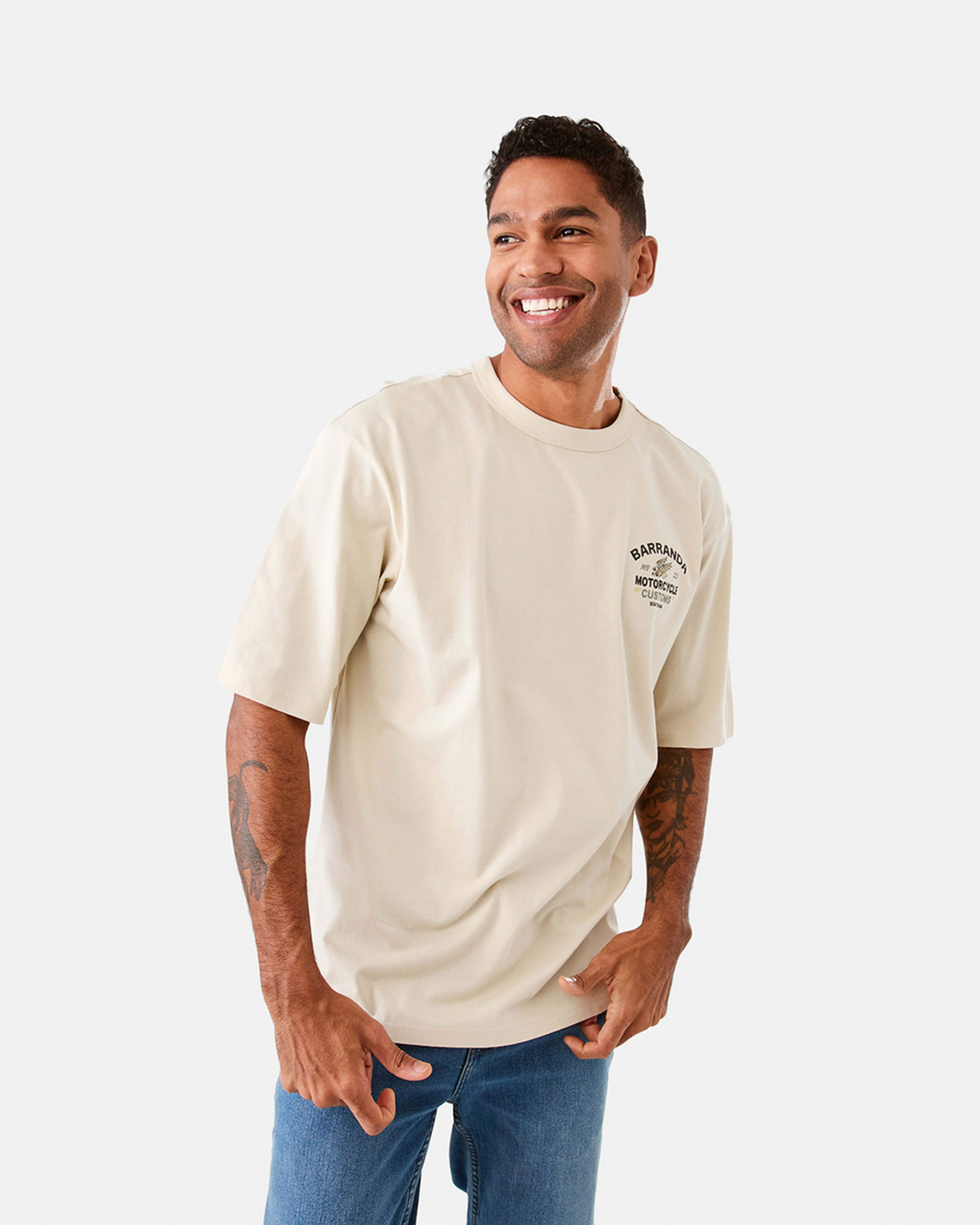 2 Oversized Graphic T-shirt Bge Almond, 2 of 6