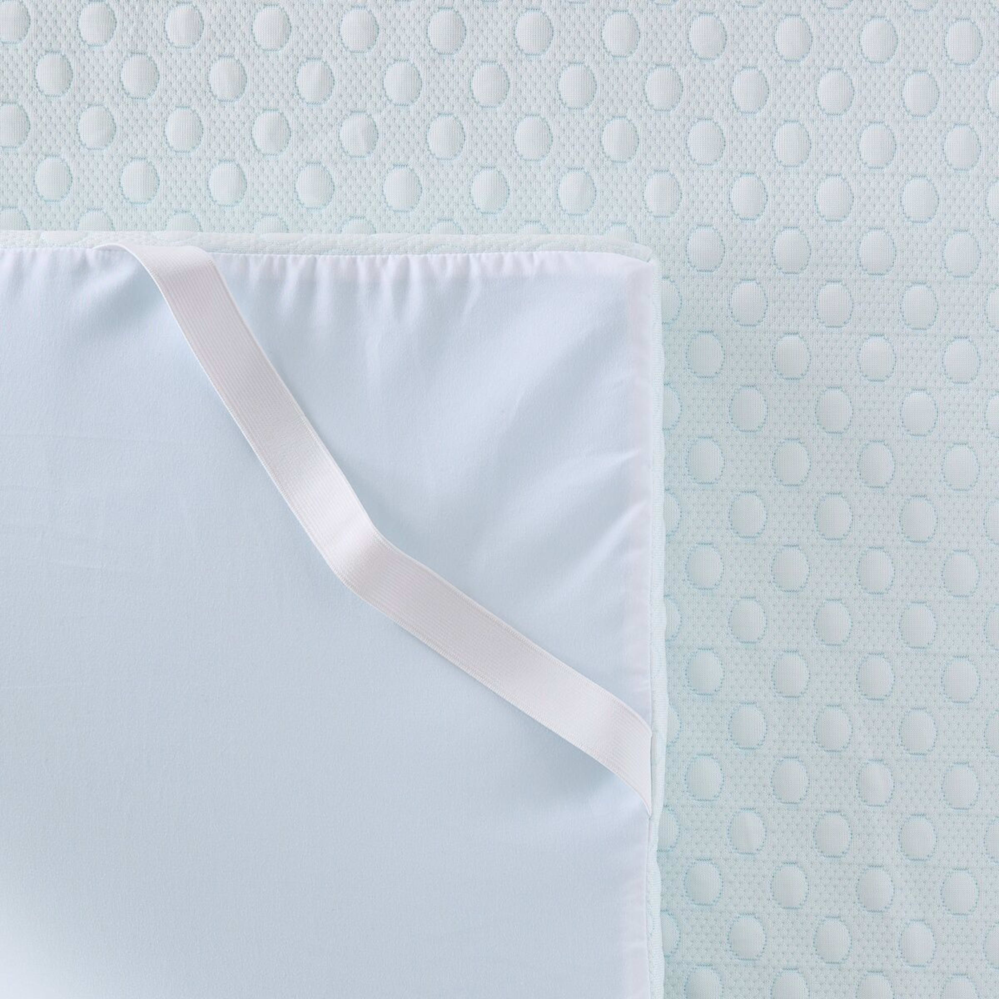 8 Cooling Memory Foam Mattress Topper - Queen Bed, White, 8 of 9