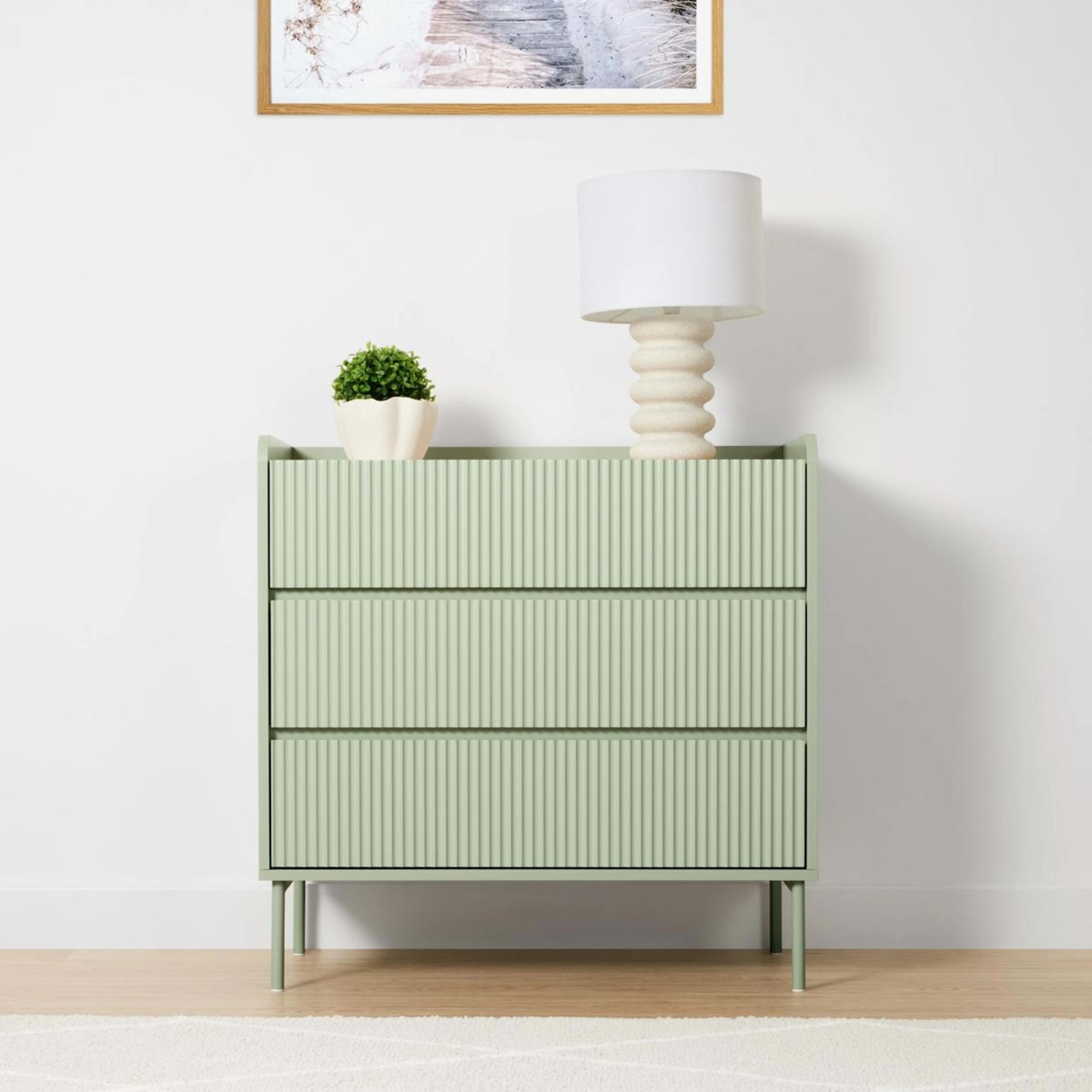 1 Alma Chest of Drawers