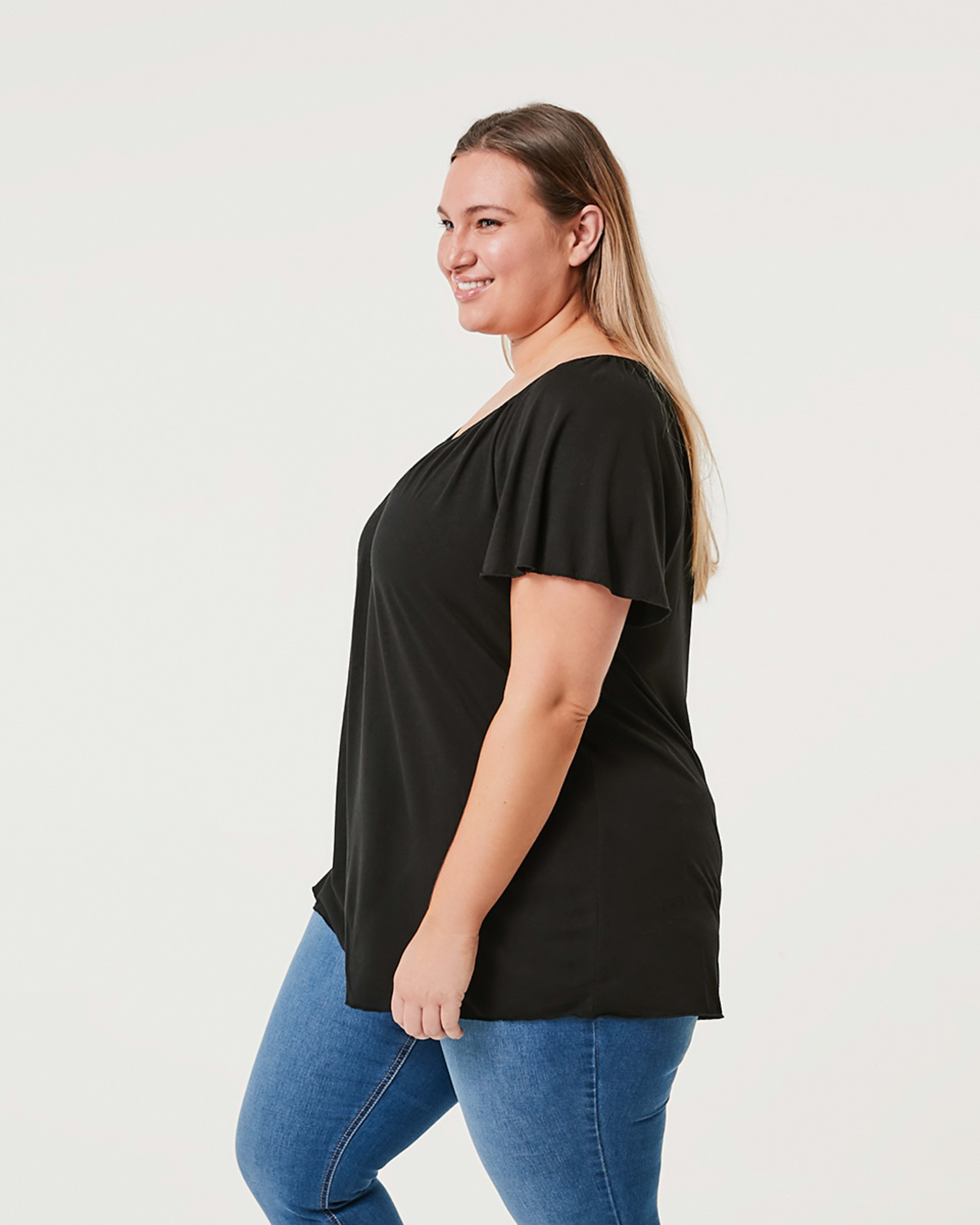 3 Curve Short Flutter Sleeve T-shirt Black, 3 of 5