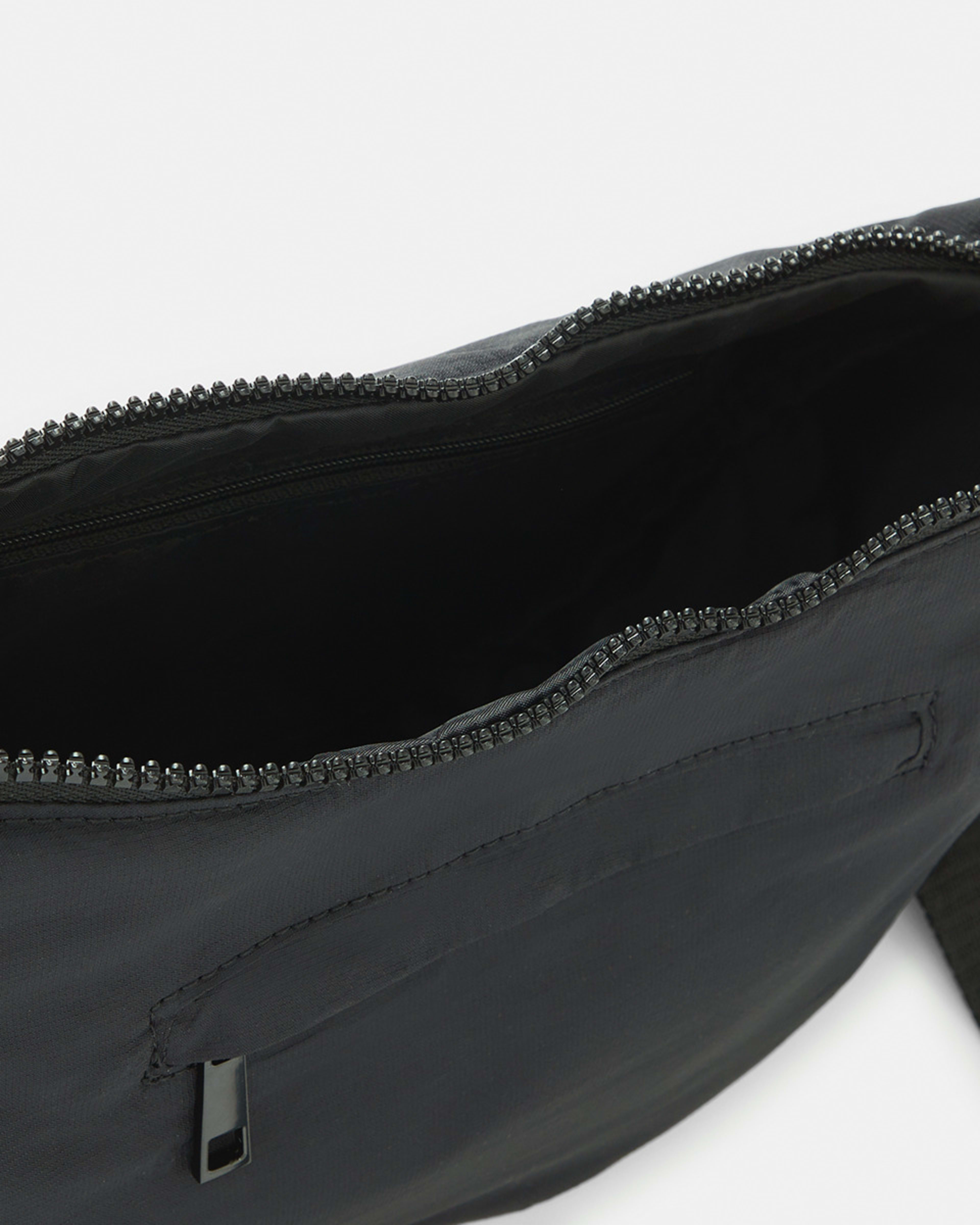 4 Urban Crescent Sling Bag BLACK, 4 of 6
