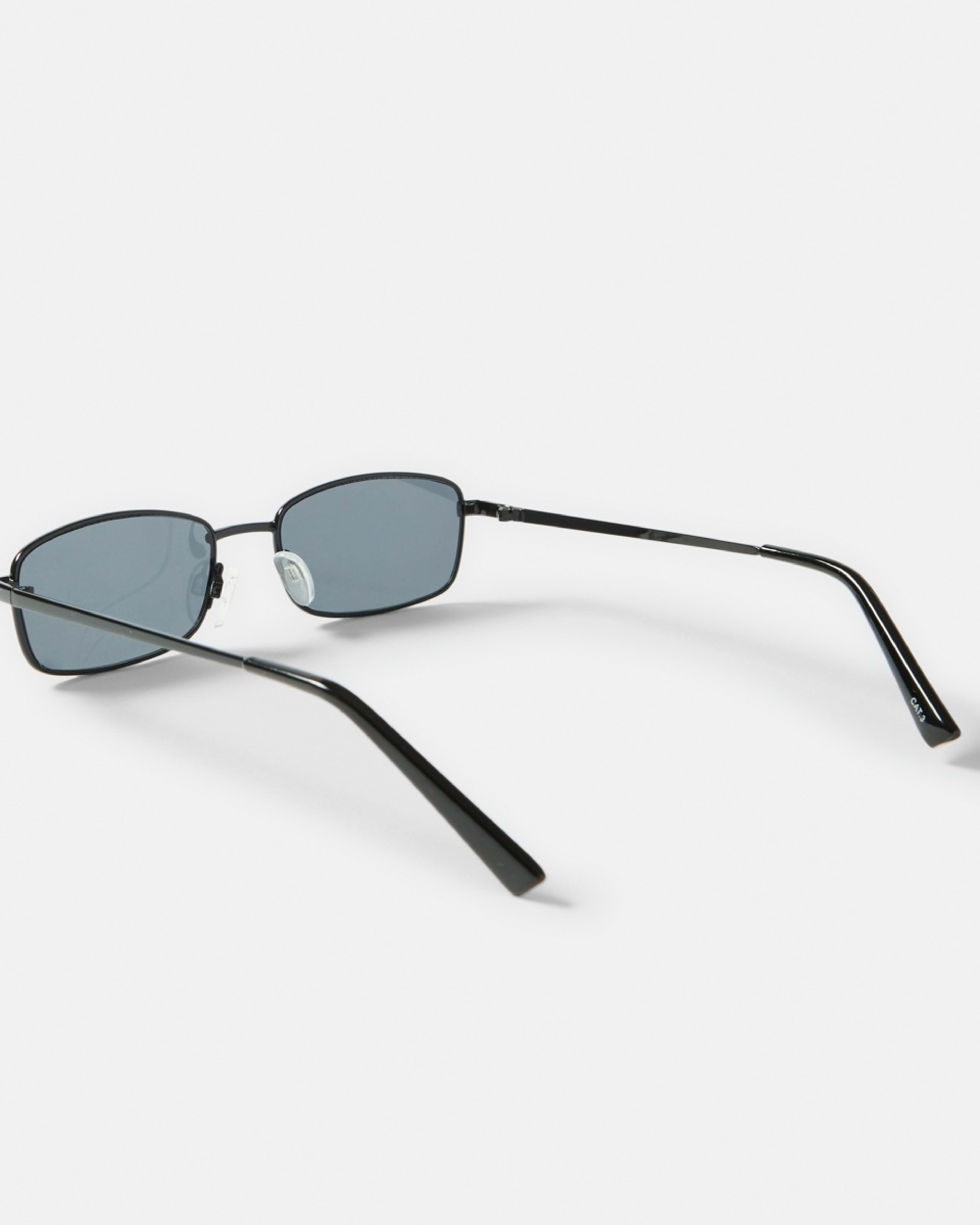 3 Rectangle Metal Sunglasses Black, 3 of 6