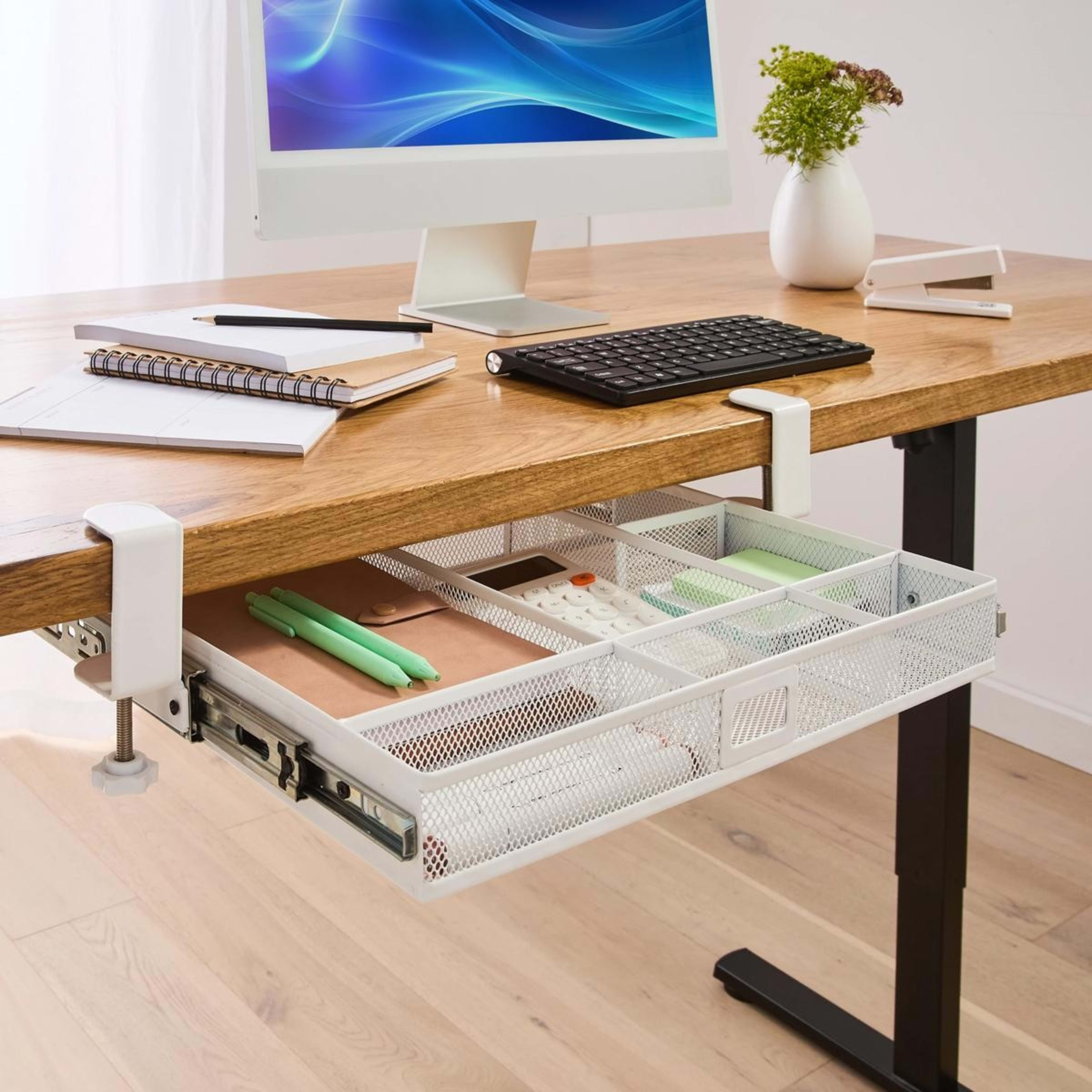 1 Desk Side Tray