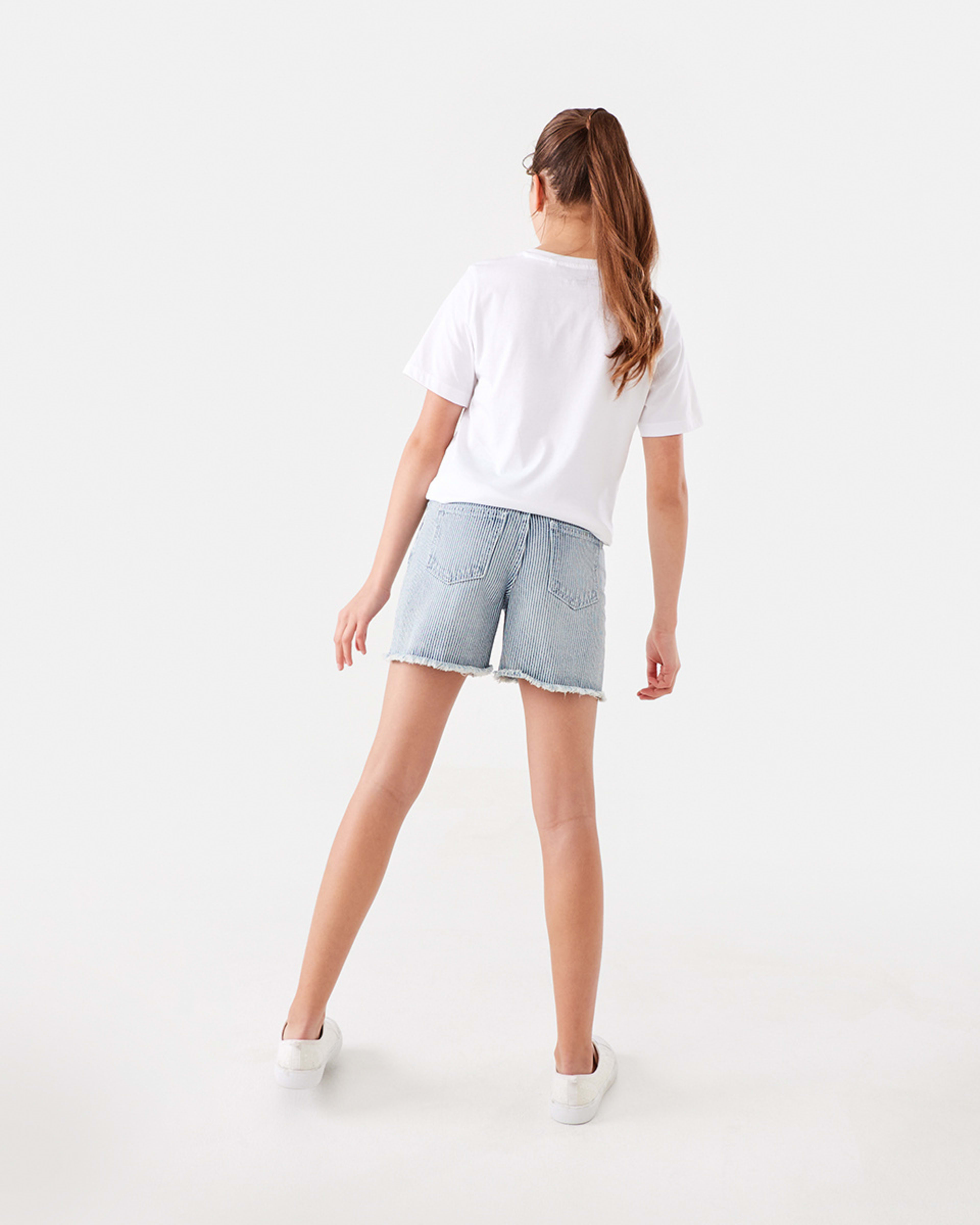 7 Bermuda Denim Shorts Den Stripe, 7 of 9
