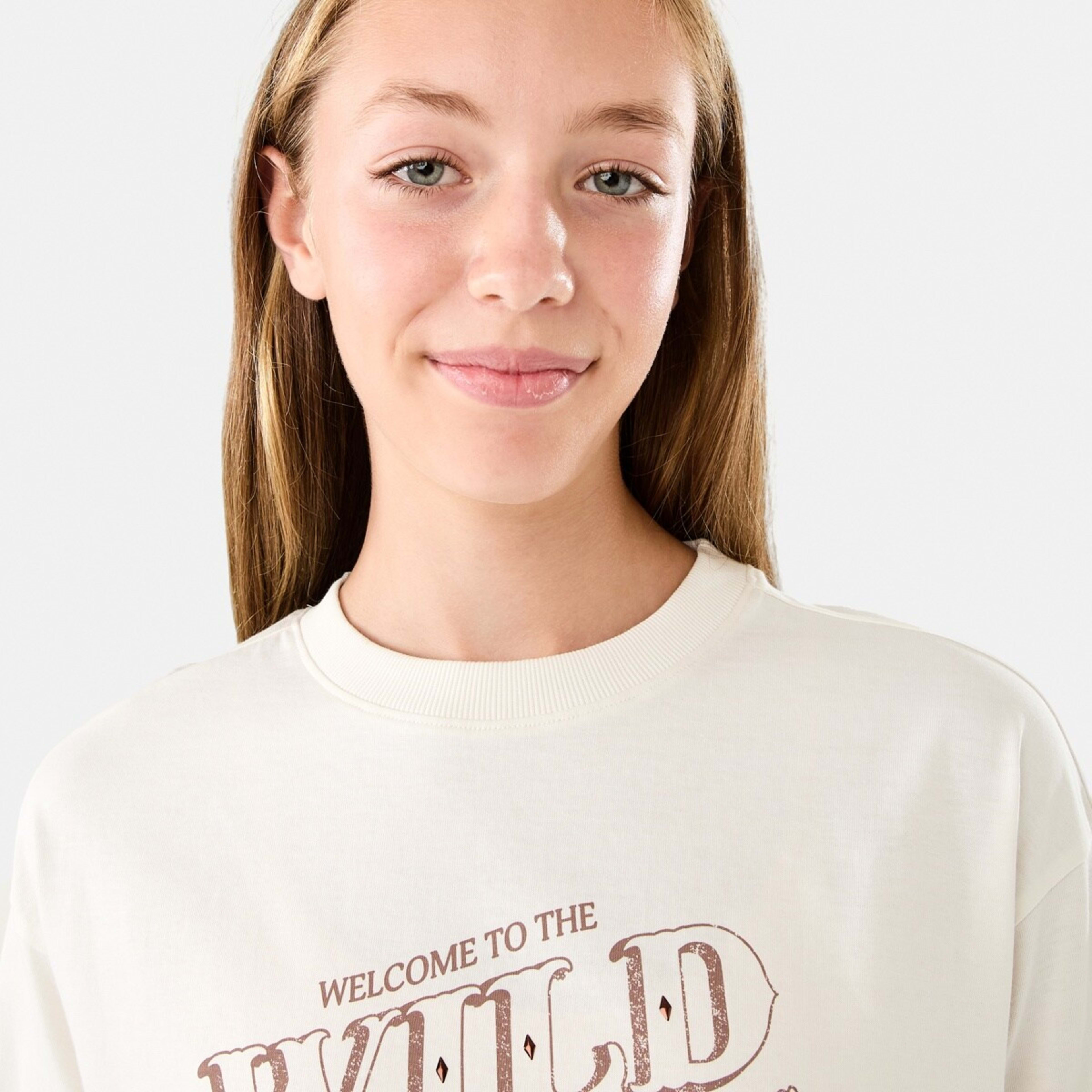 3 Oversized T-shirt Cowgirl Wildwest Cream, 3 of 10