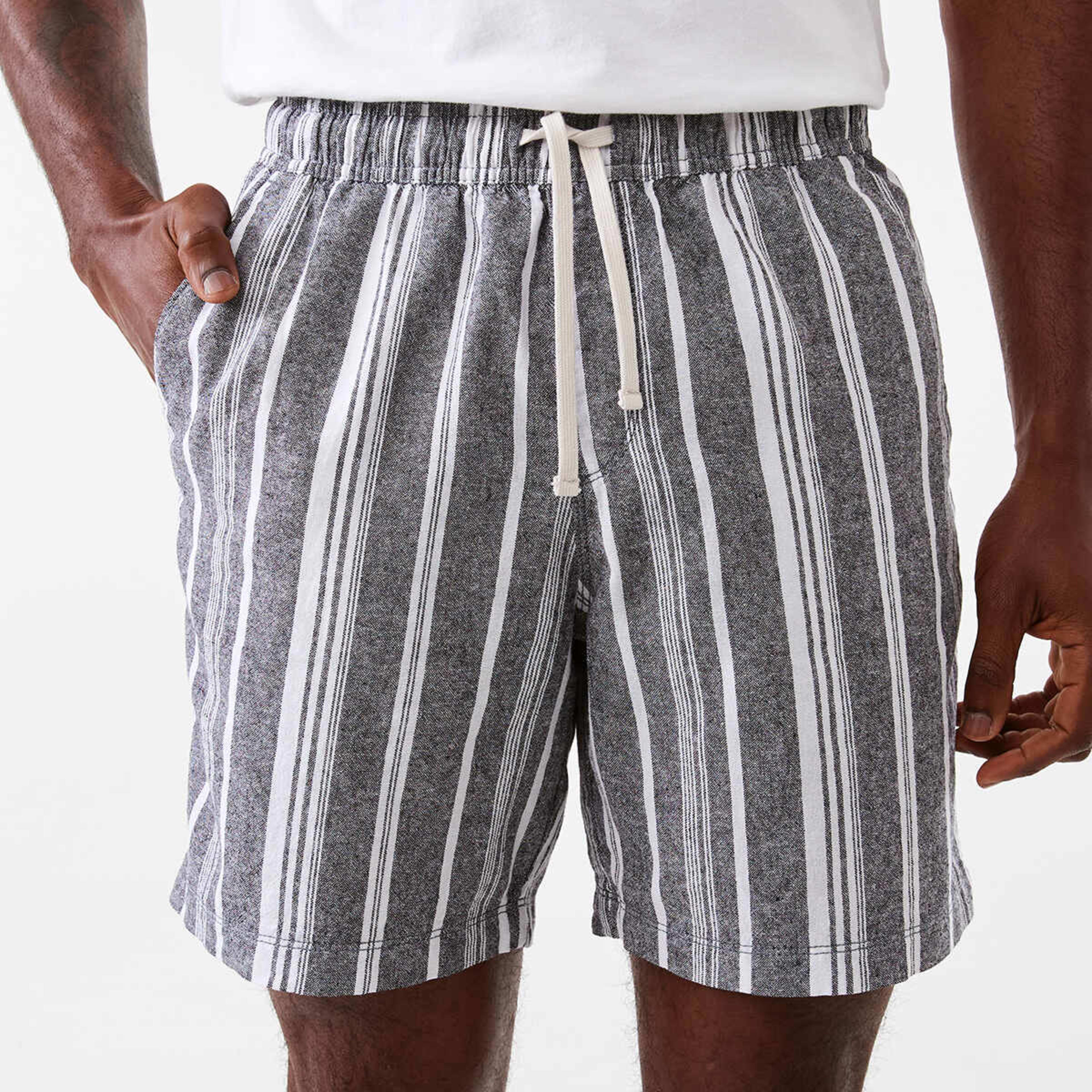 1 Linen Blend Volley Shorts Blk Stripe, 1 of 7