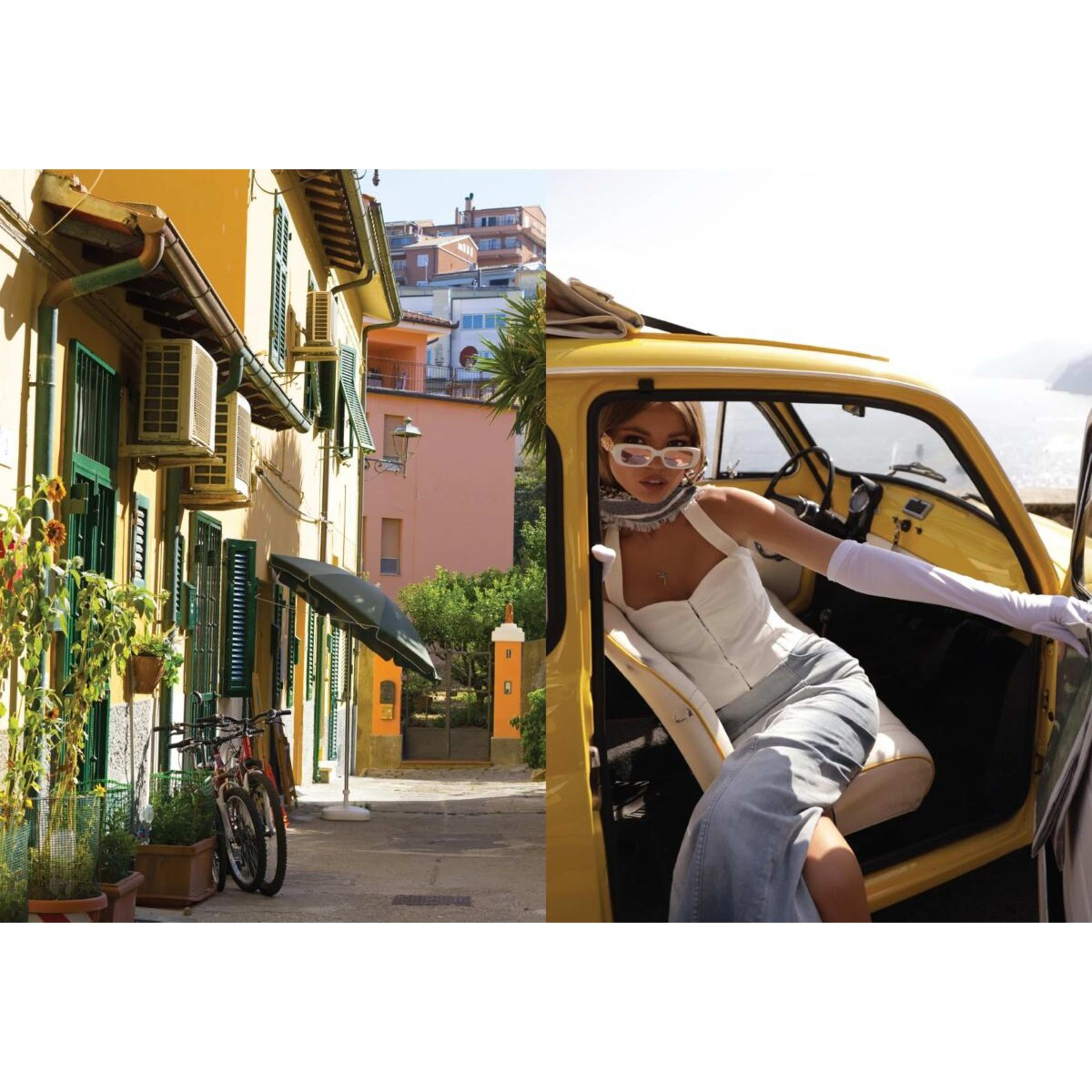 4 Italian Coast - Book, 4 of 5