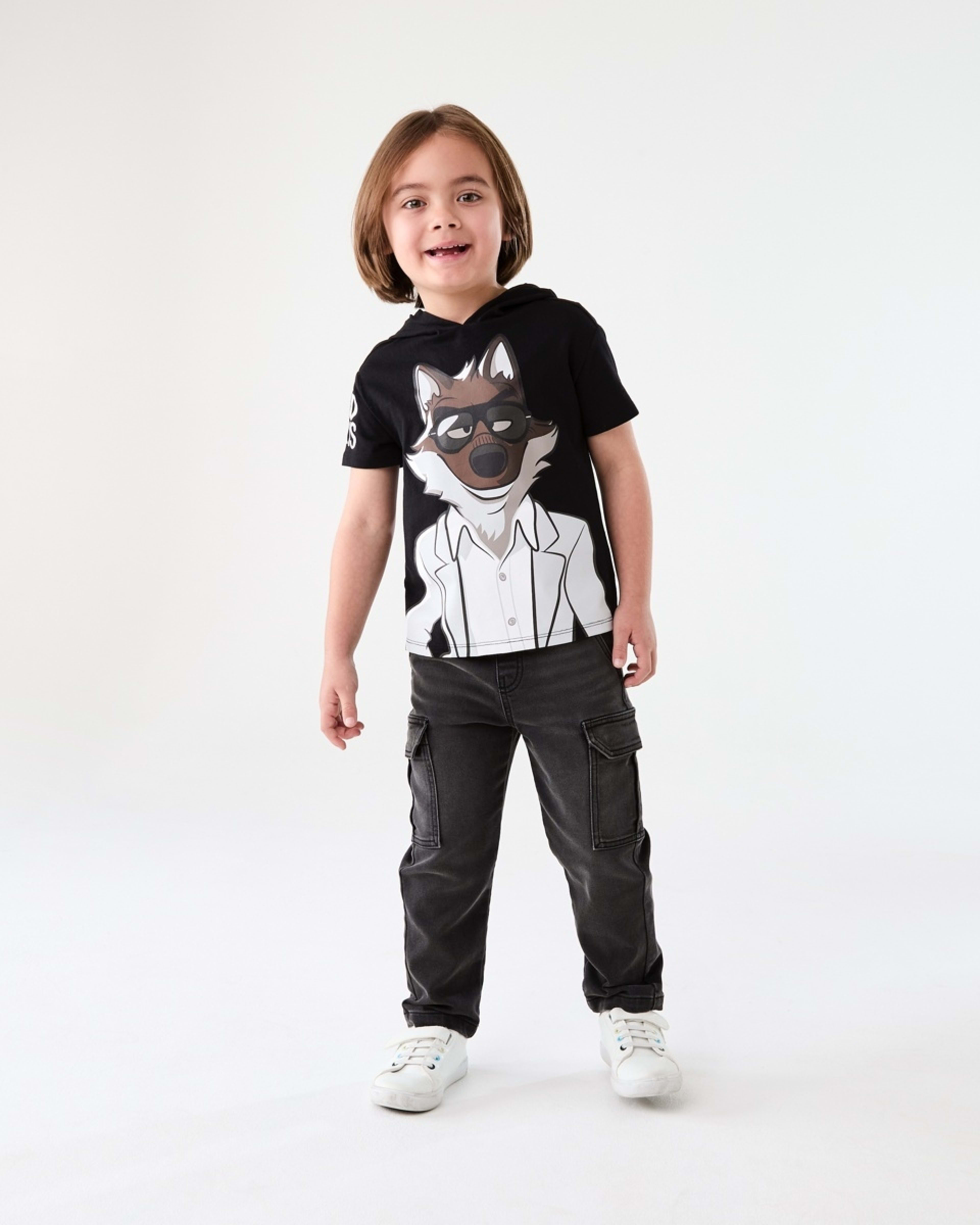 7 The Bad Guys License Character Hooded T-shirt BAD GUYS MR WOLF, 7 of 8