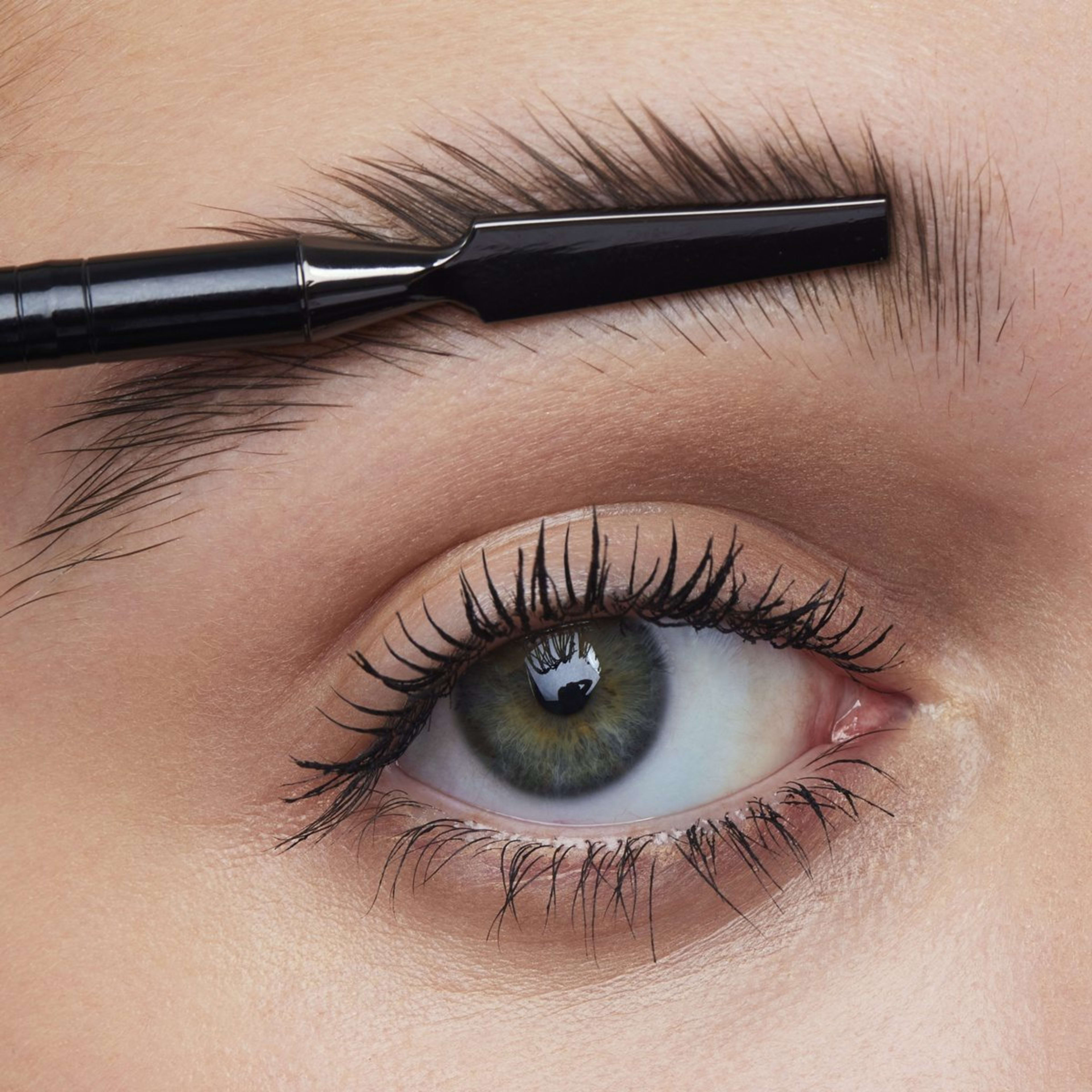 5 e.l.f. Brow Lift Applicator, 5 of 8