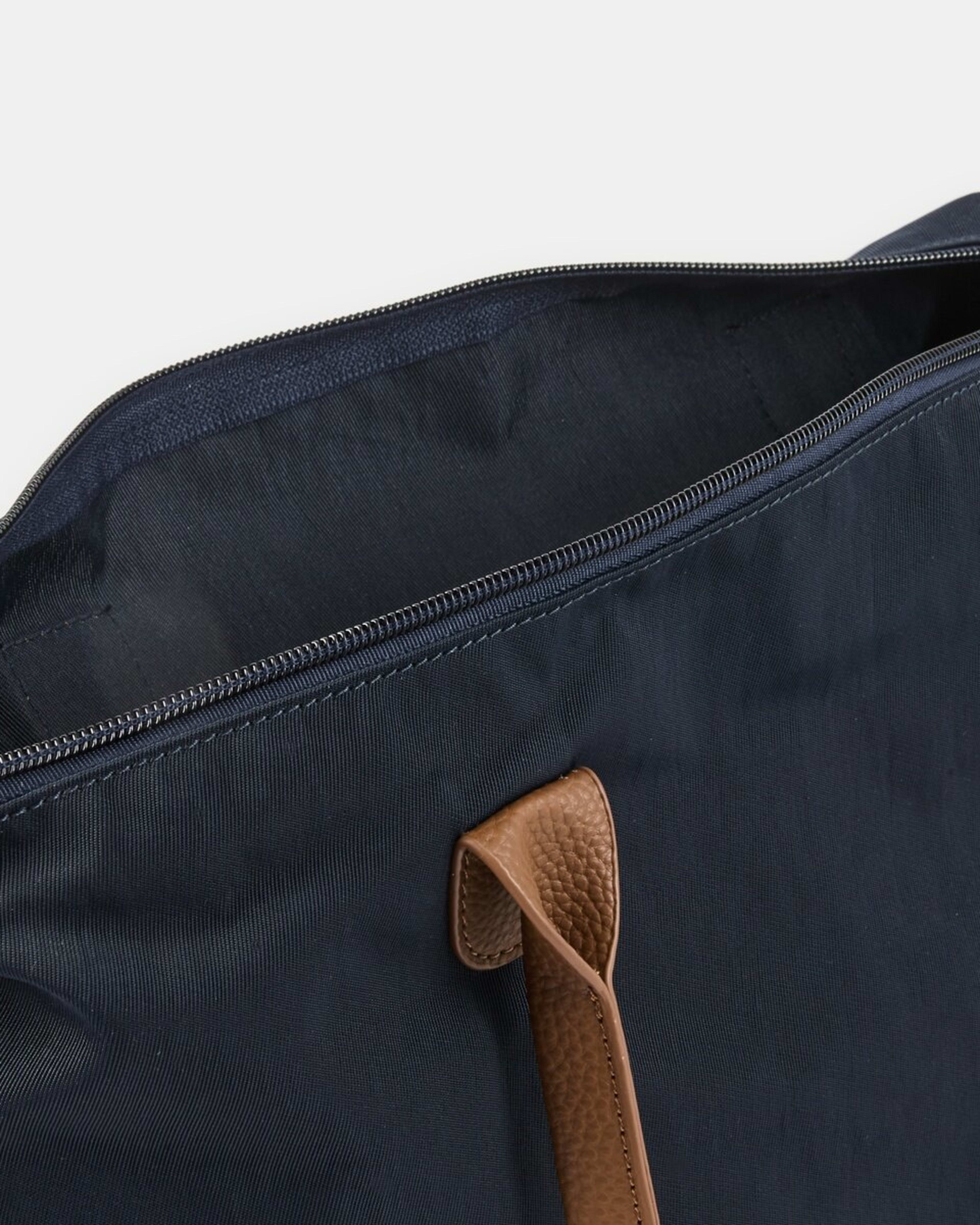 4 Woven Nylon Tote Bag Sky Cptn, 4 of 5