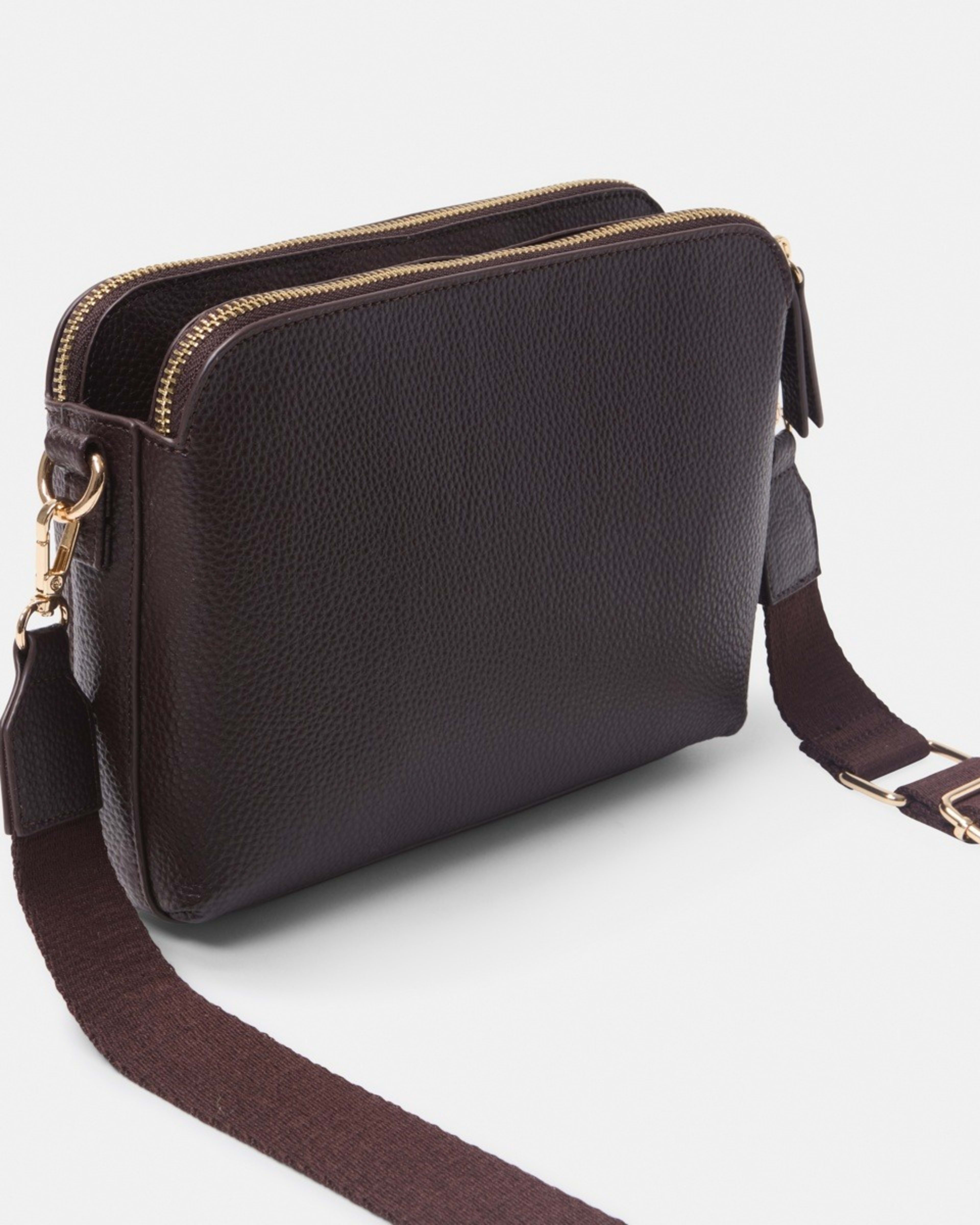 3 Double Pocket Crossbody Bag CHOCOLATE PLUM, 3 of 5