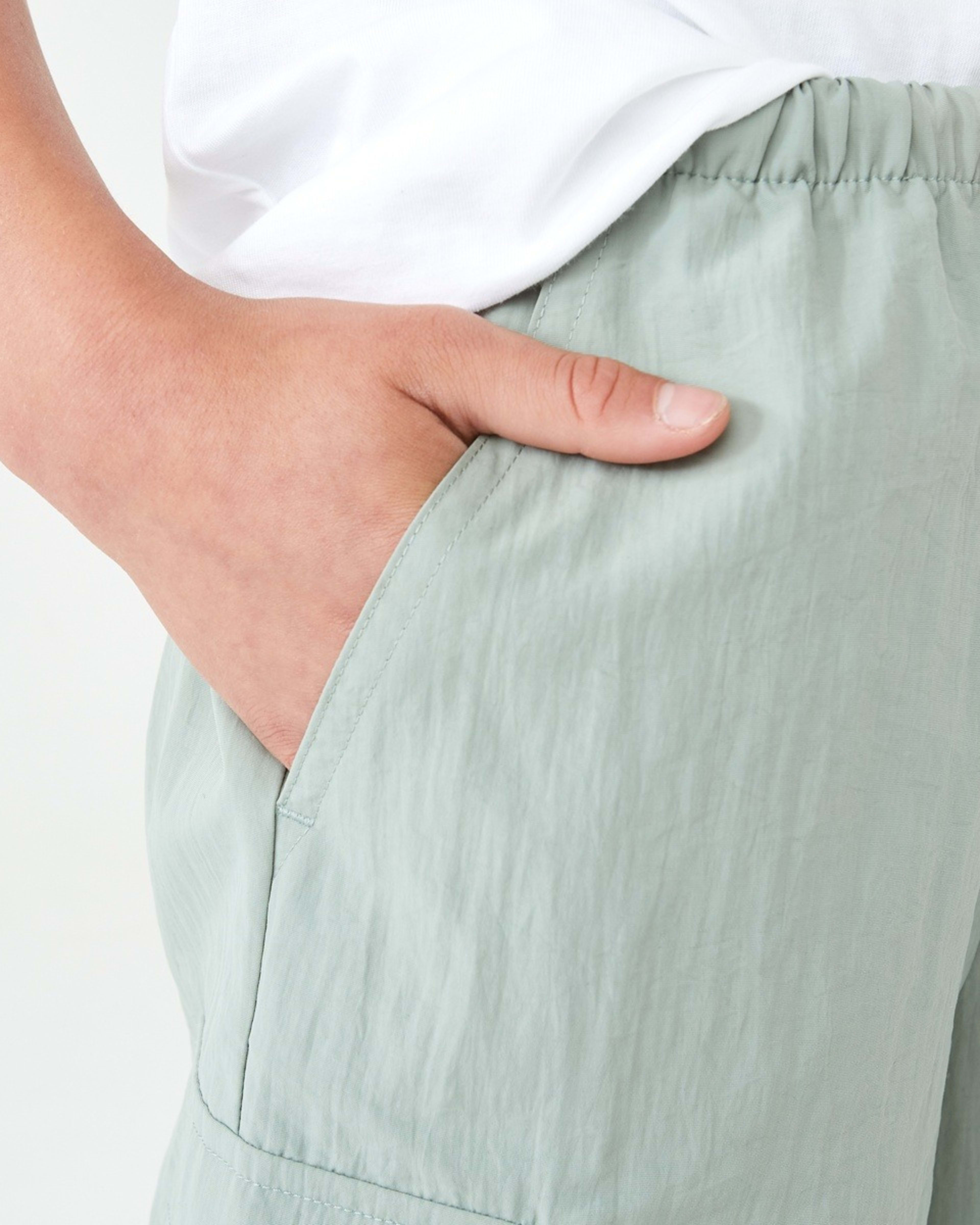 4 Parachute Pants Ice Grn, 4 of 9
