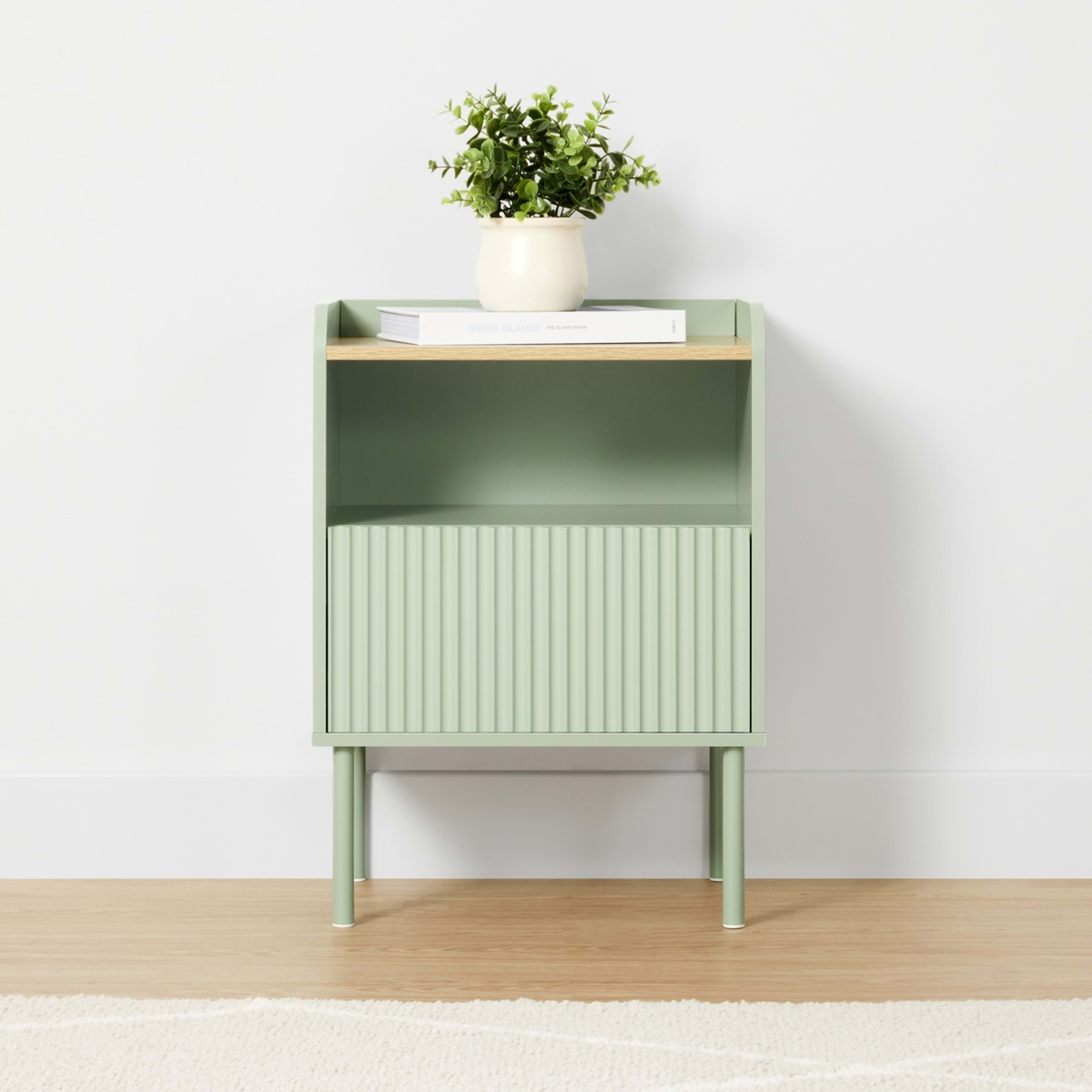 1 Alma Bedside Table