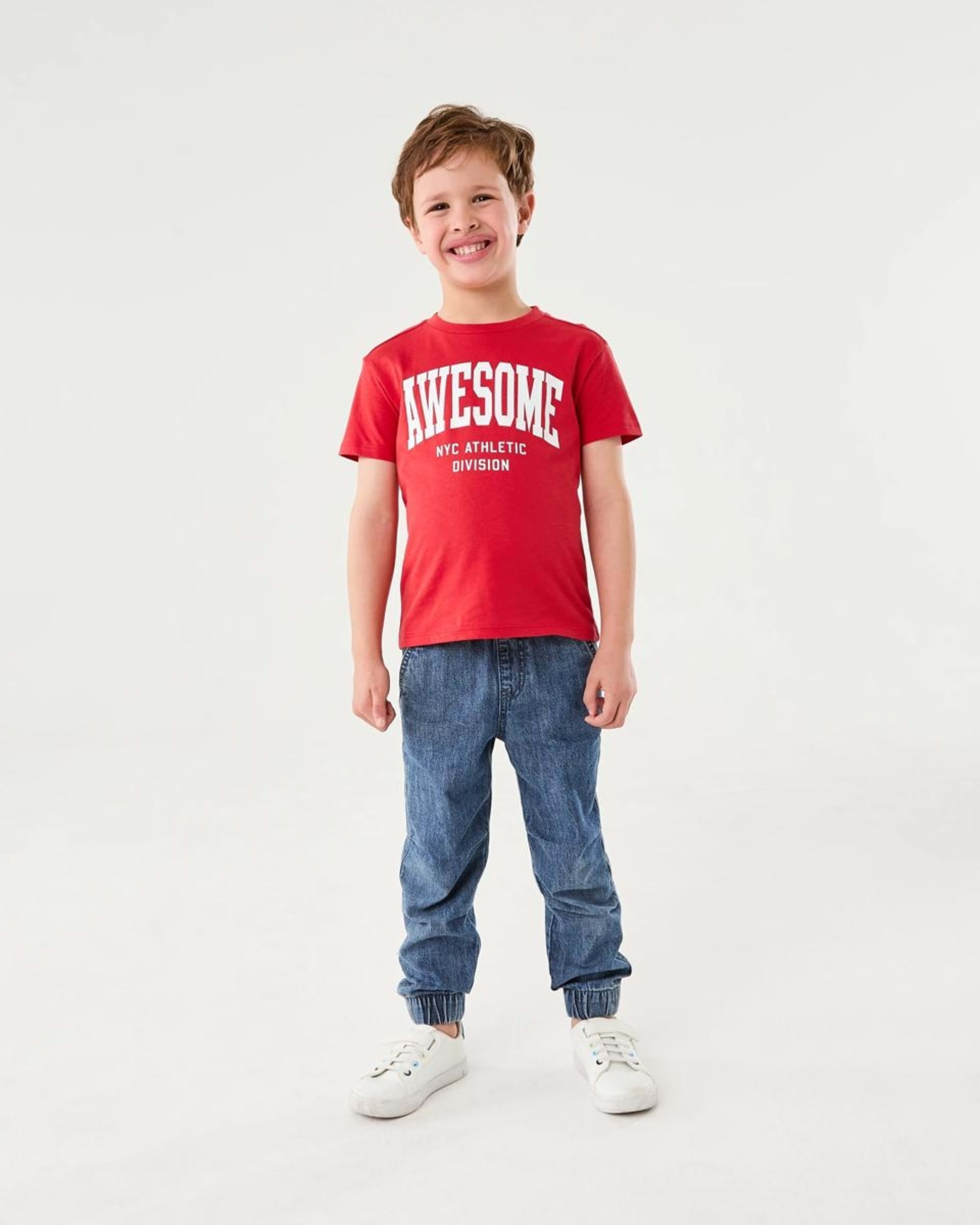 5 Chest Print T-shirt AWESOME VARISTY RED, 5 of 6