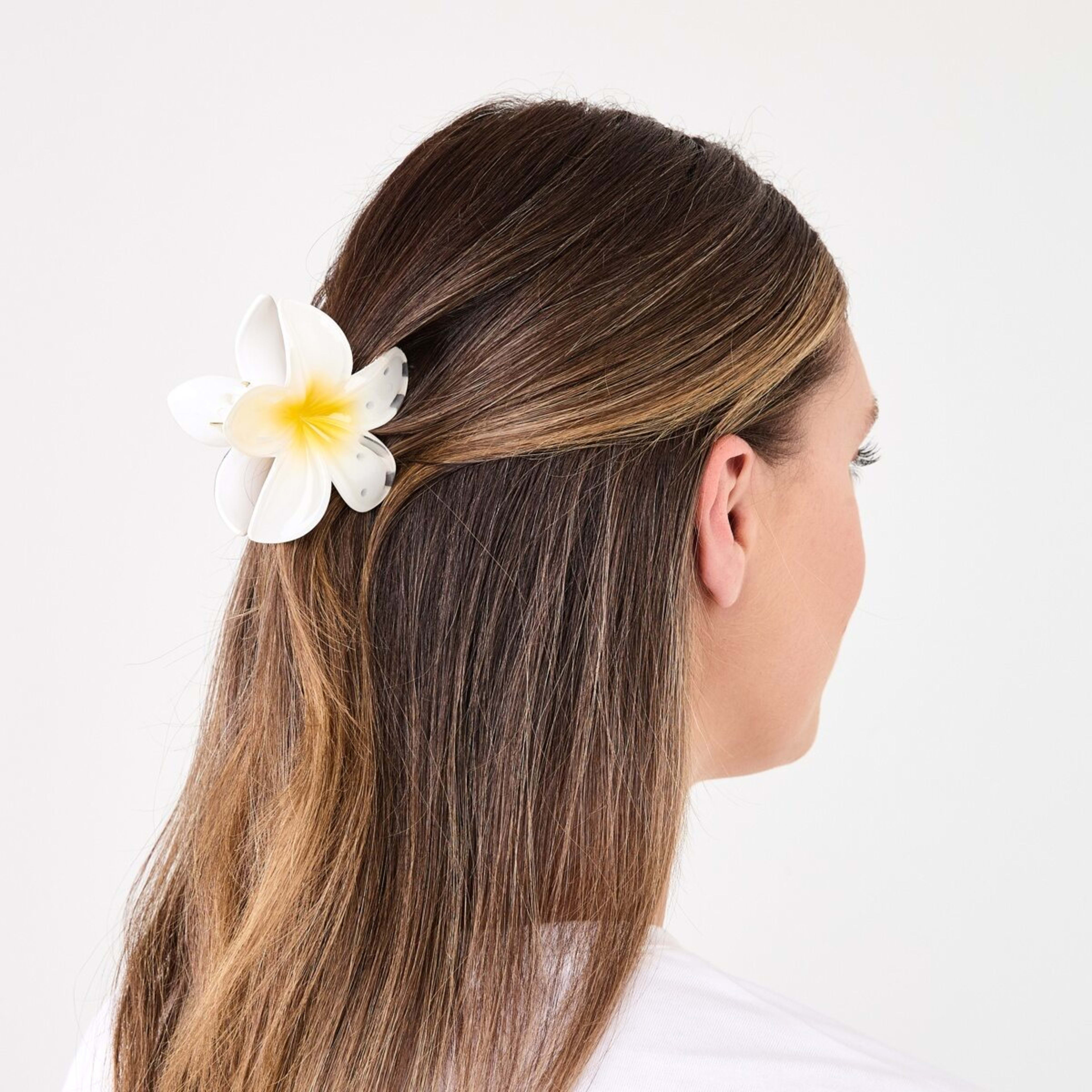 3 White Frangipani Claw Hair Clip, 3 of 4