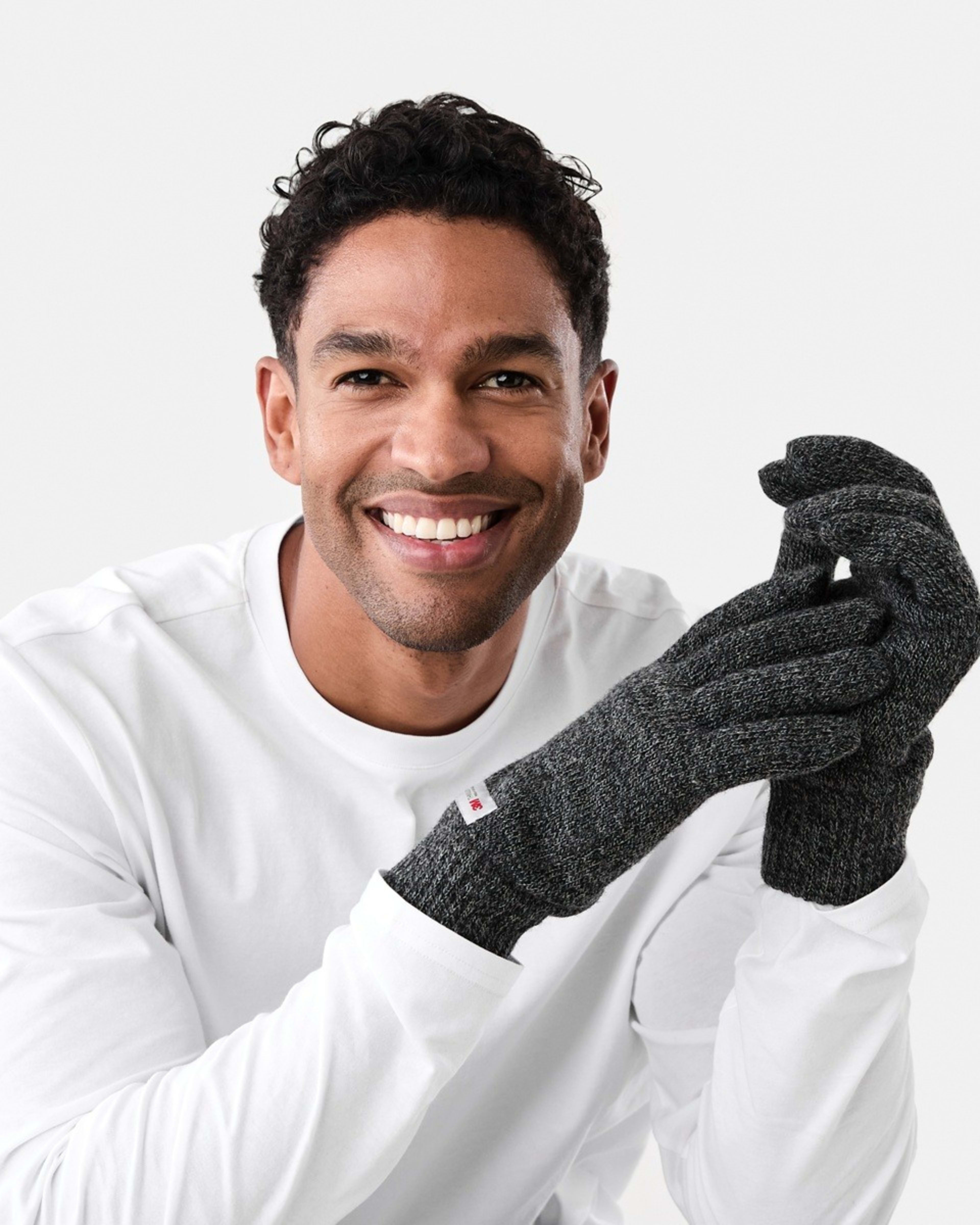 4 Thinsulate Gloves Grey Marle, 4 of 4