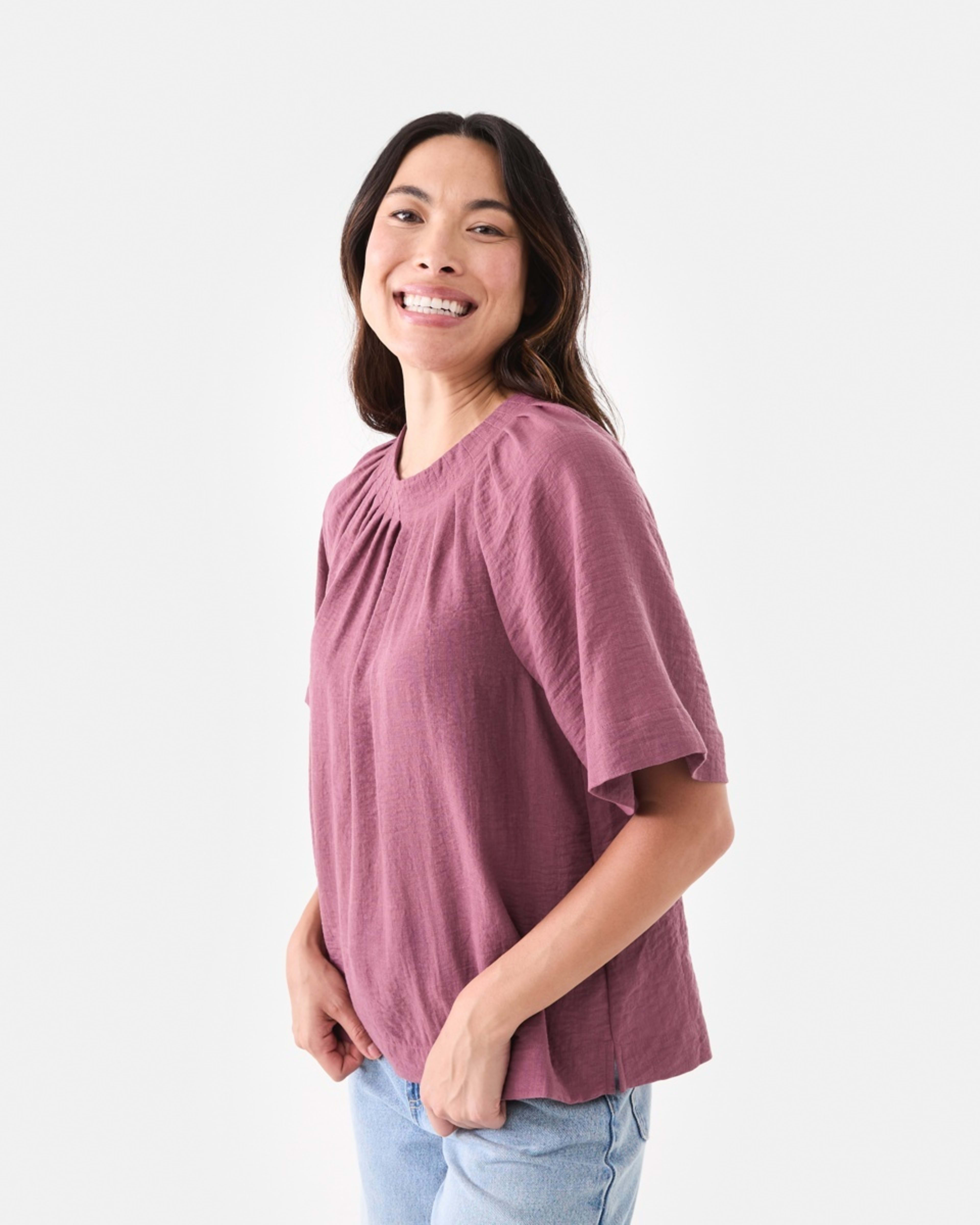 2 Short Sleeve Pleated Tuck Top Berry, 2 of 6