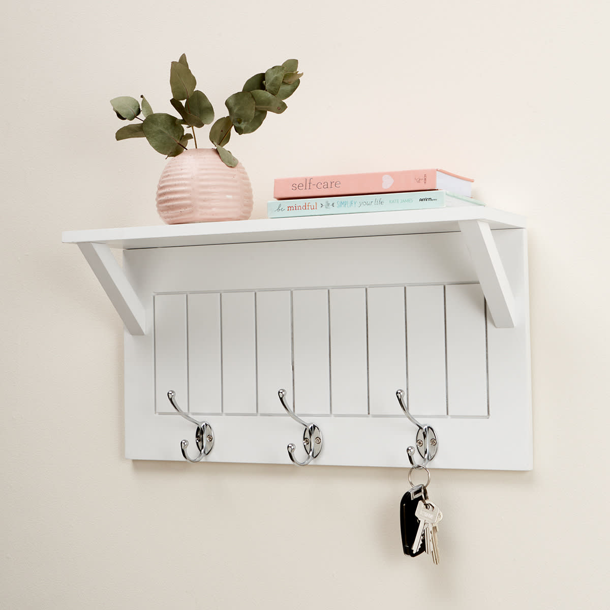 Hamptons Shelf with Hooks