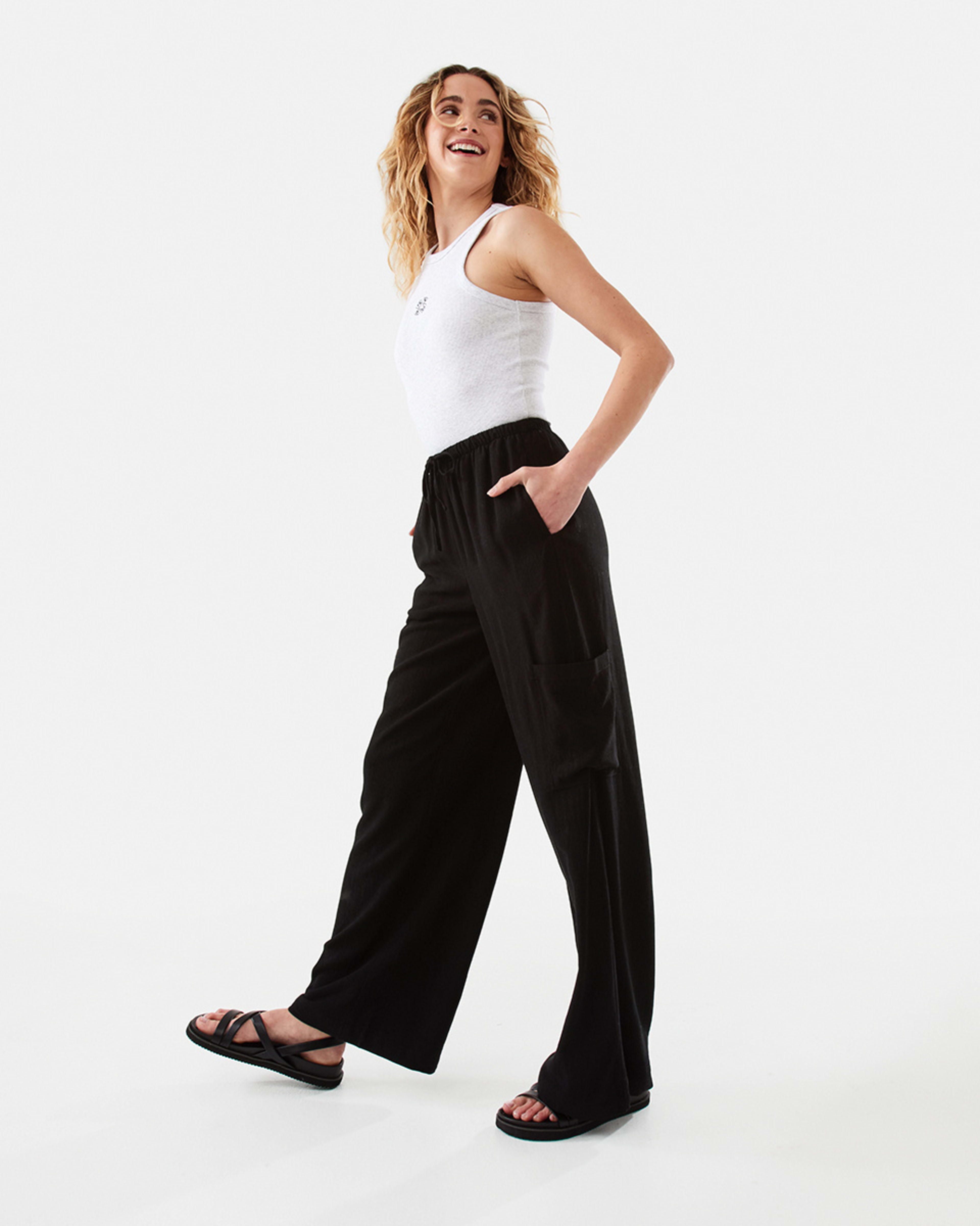 5 Textured Cargo Pants Black, 5 of 9