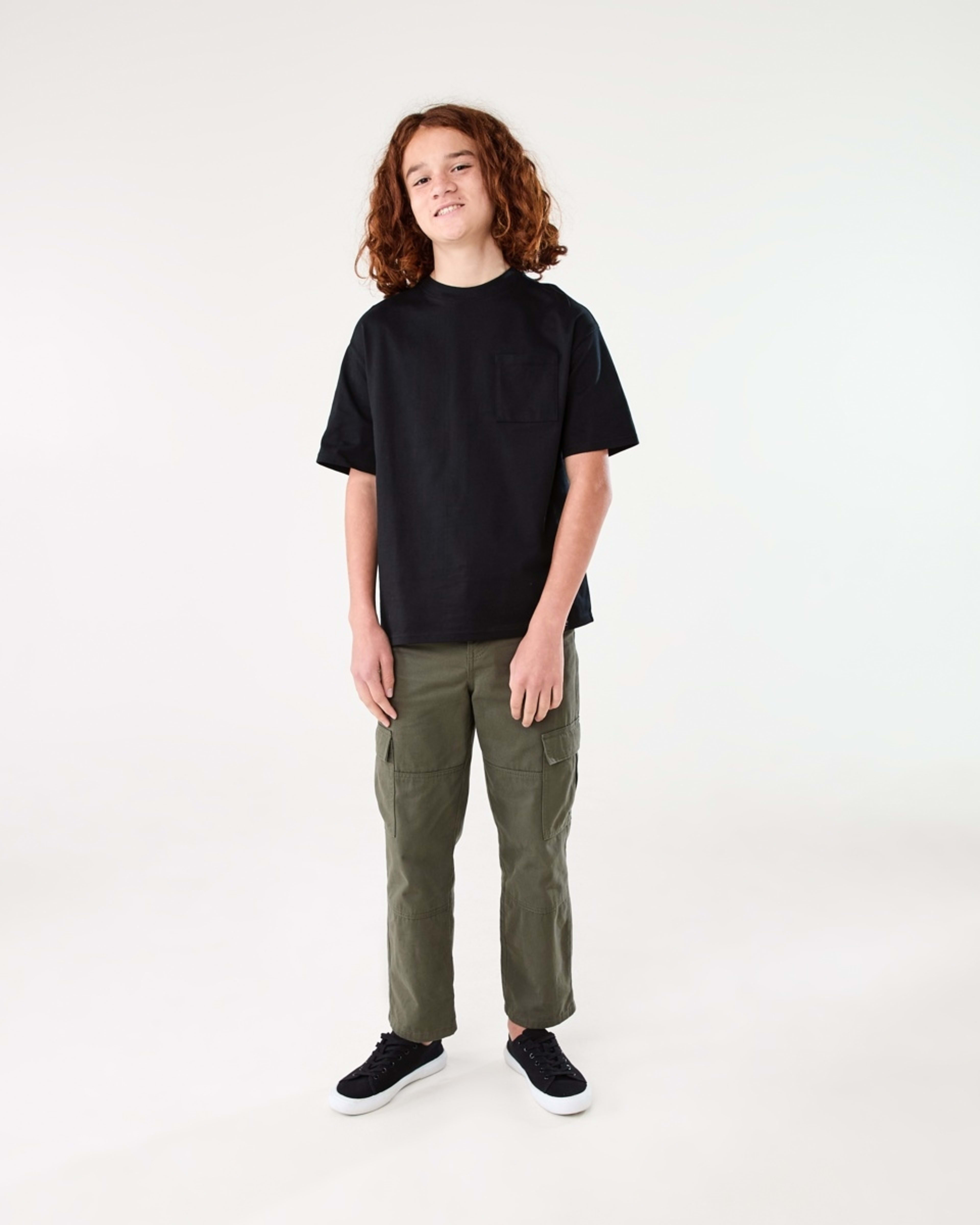 6 Short Sleeve Oversized T-shirt BLACK, 6 of 7