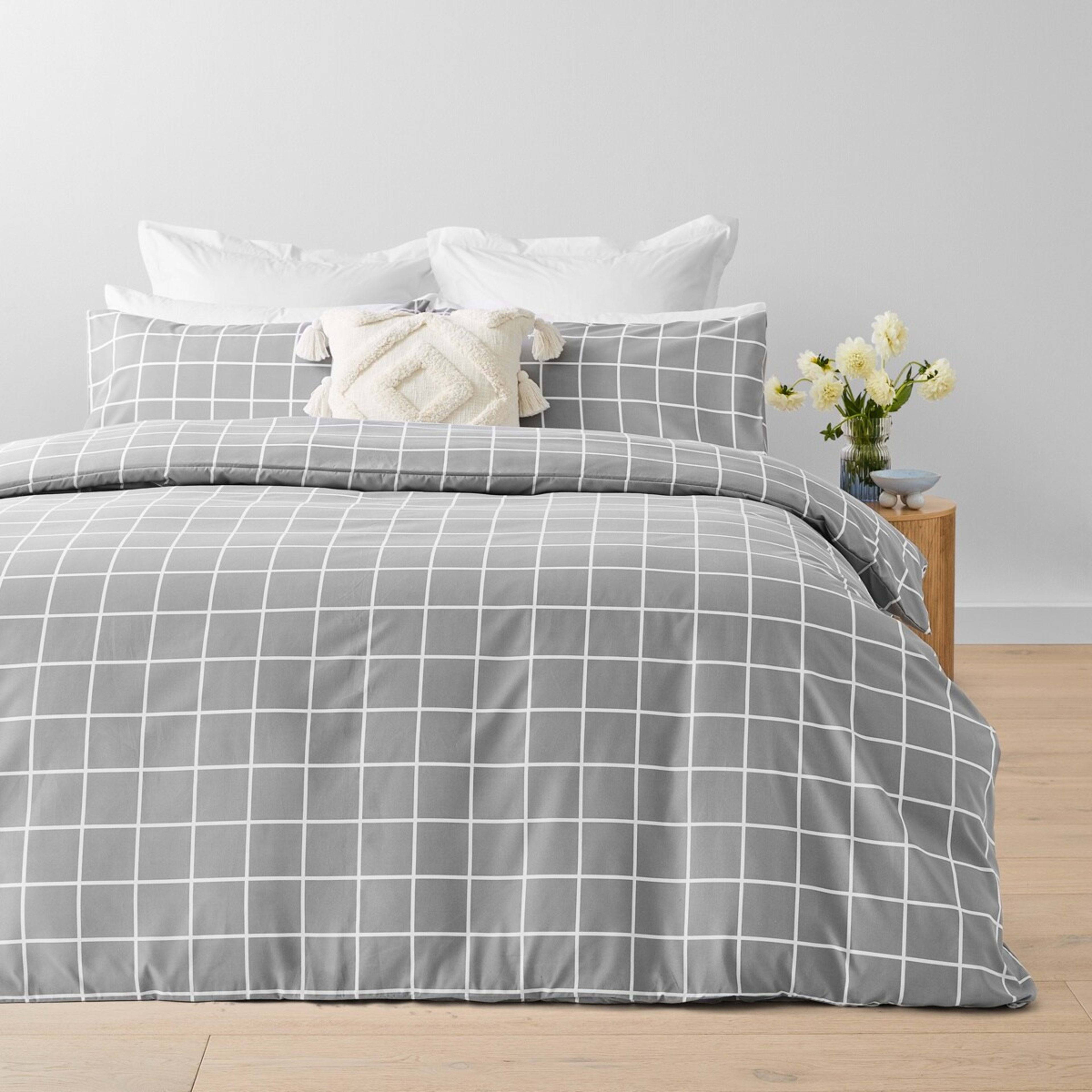 1 Hunter Quilt Cover Set - Single Bed, 1 of 6