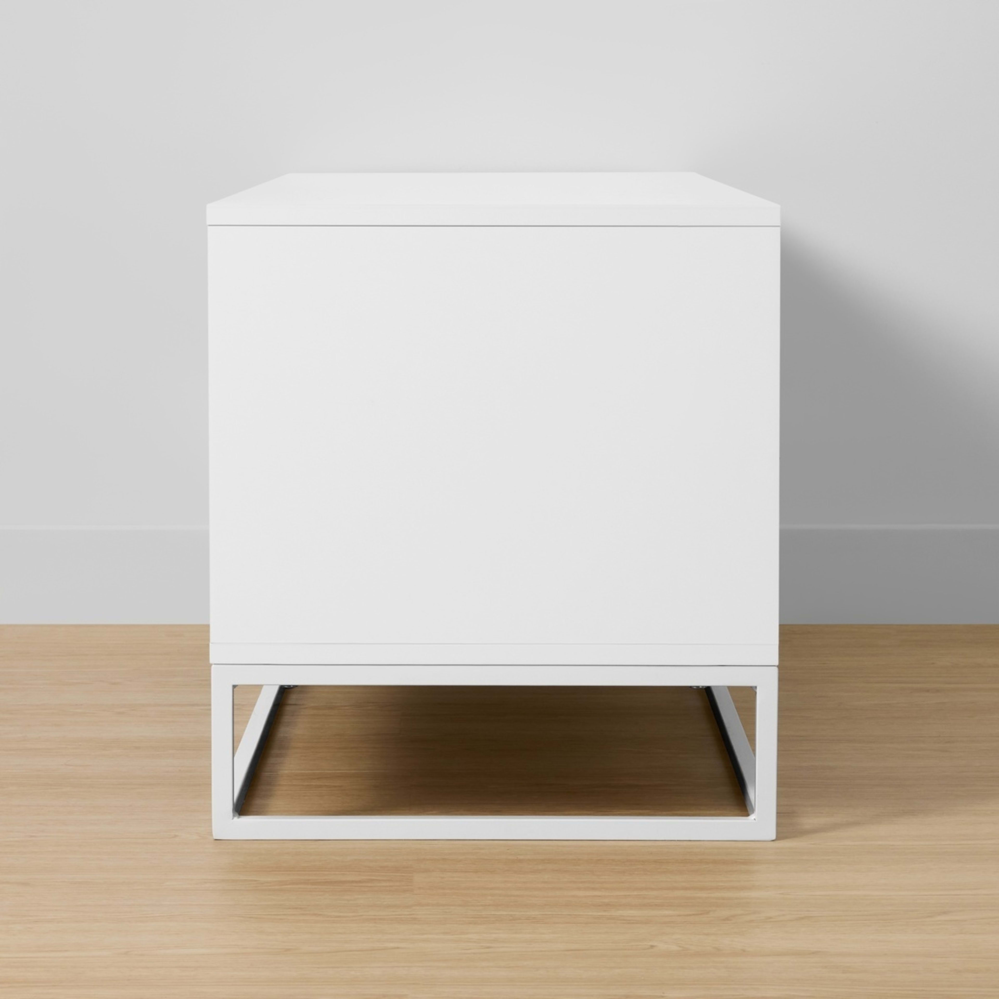 5 Stevie Entertainment Unit, 5 of 10