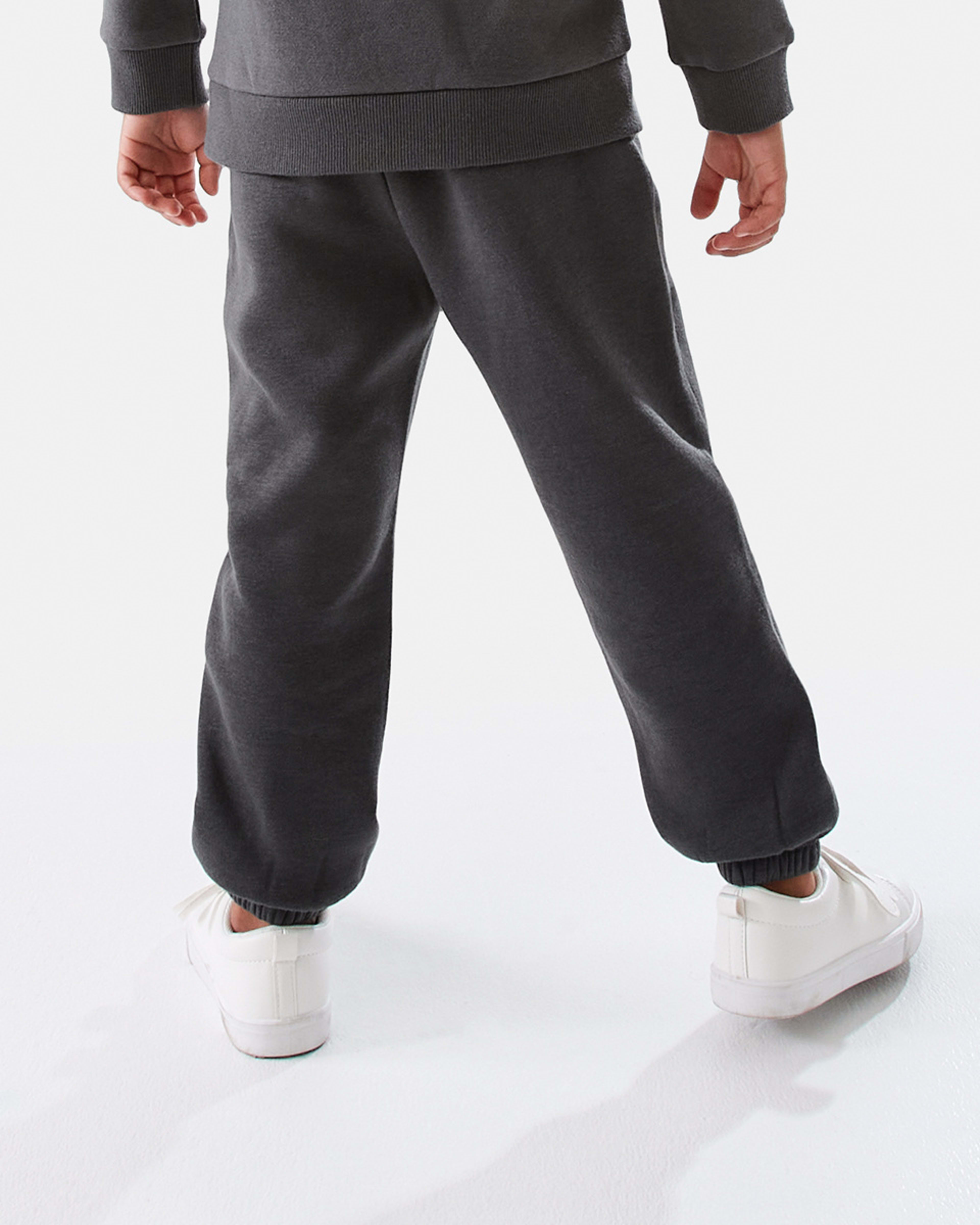 2 Basic Trackpants Drksh Grey, 2 of 8